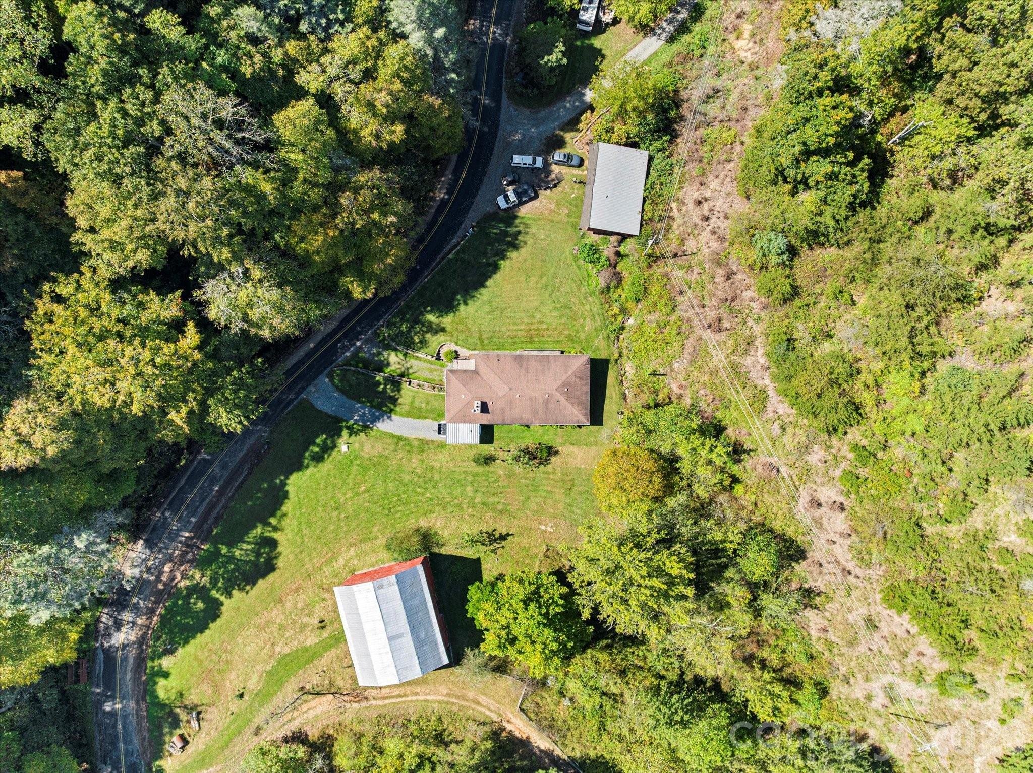 House, barn, tractor shed - 1623 Ammons Branch Road, Marshall