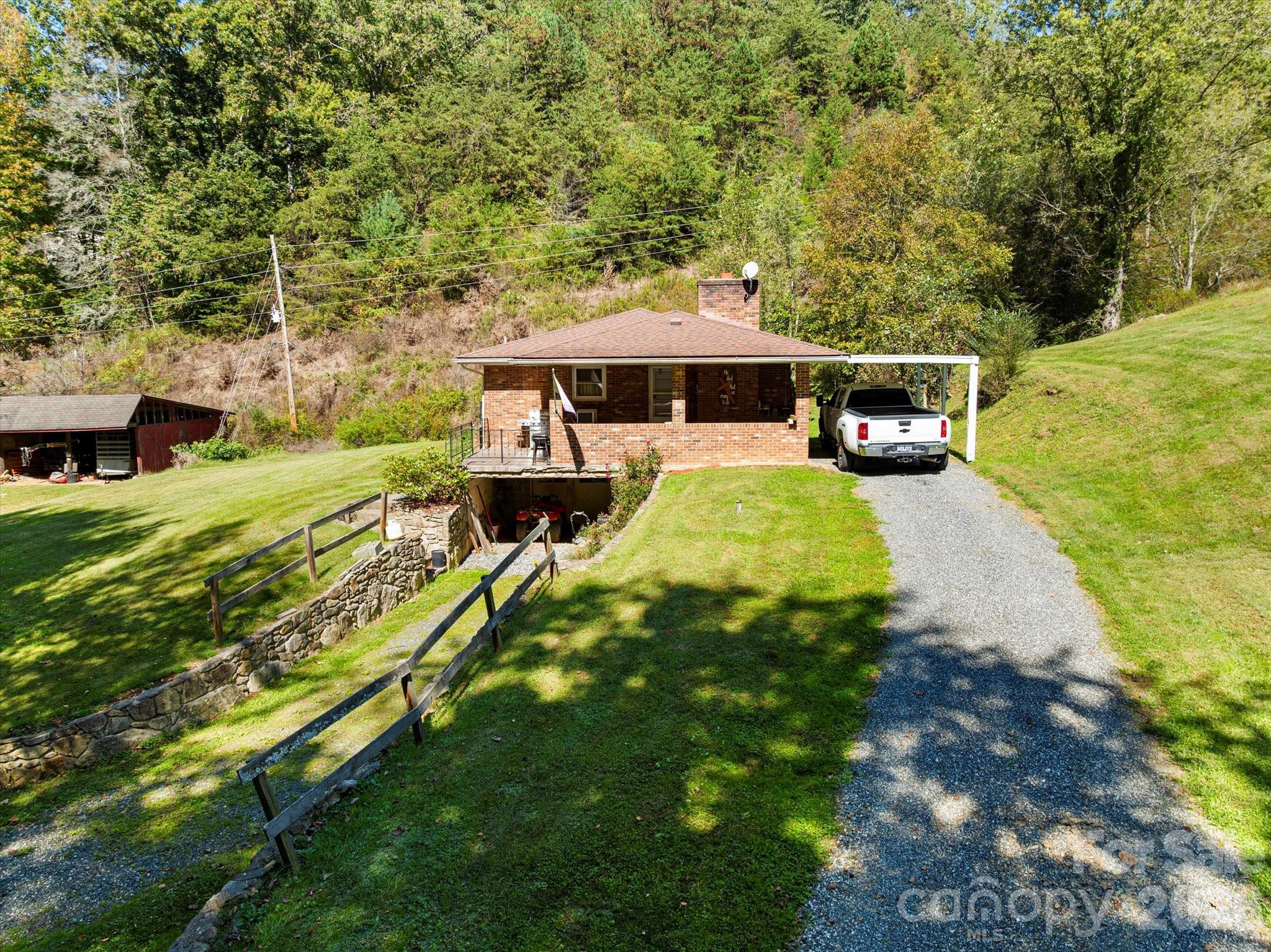Upper & lower driveways for parking - 1623 Ammons Branch Road, Marshall