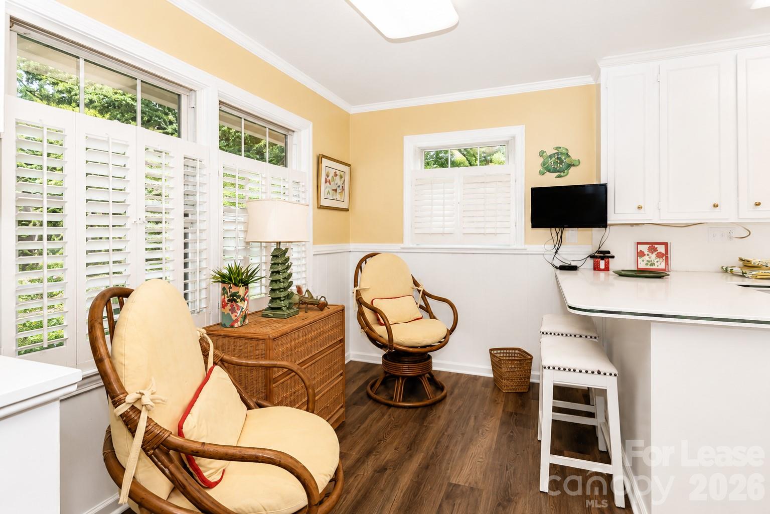Single Family Residence at 585 Greenway Road, Statesville, photo 9 of 33