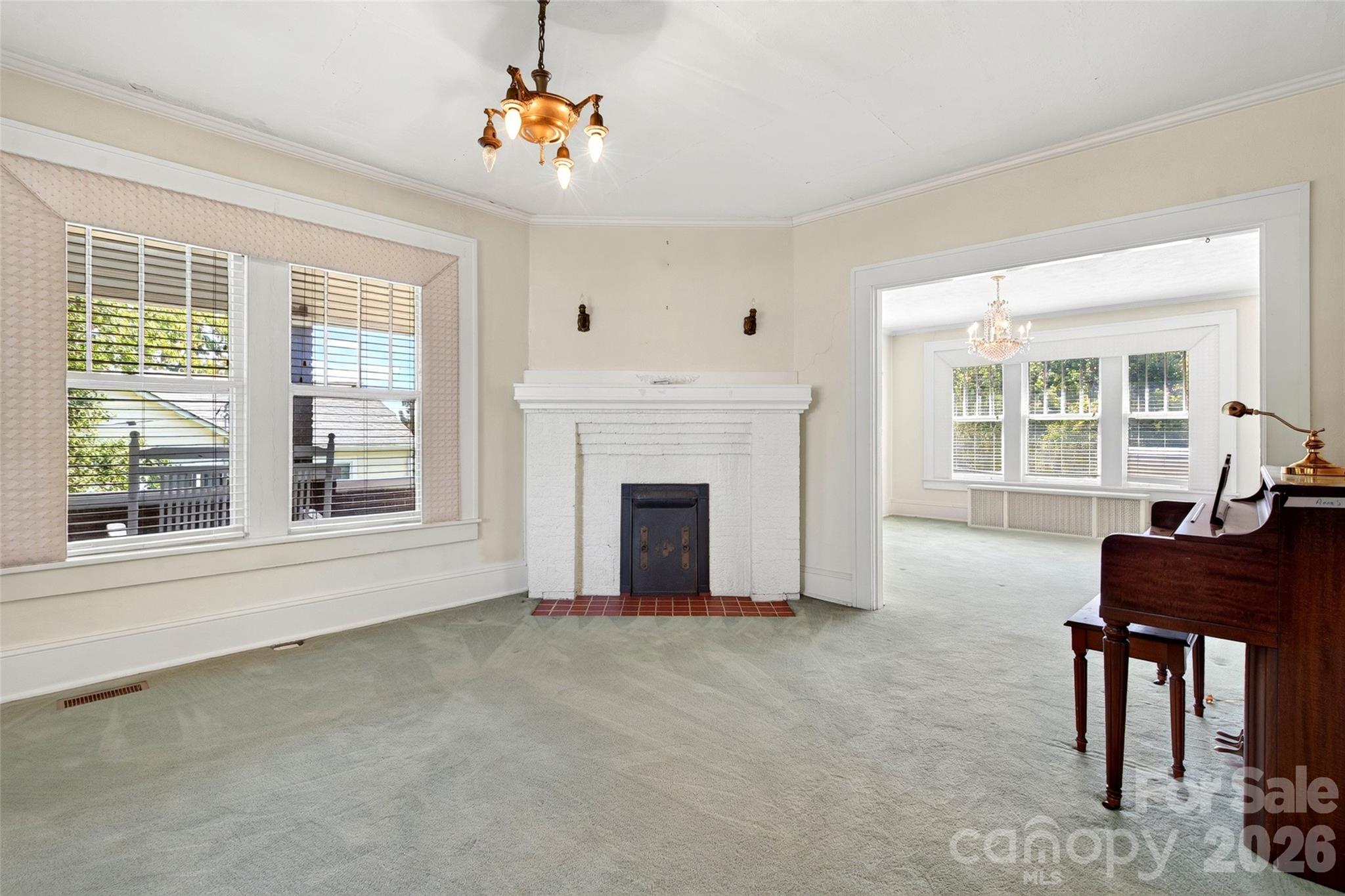 Single Family Residence at 606 Rutherford Road, Marion, photo 11 of 48