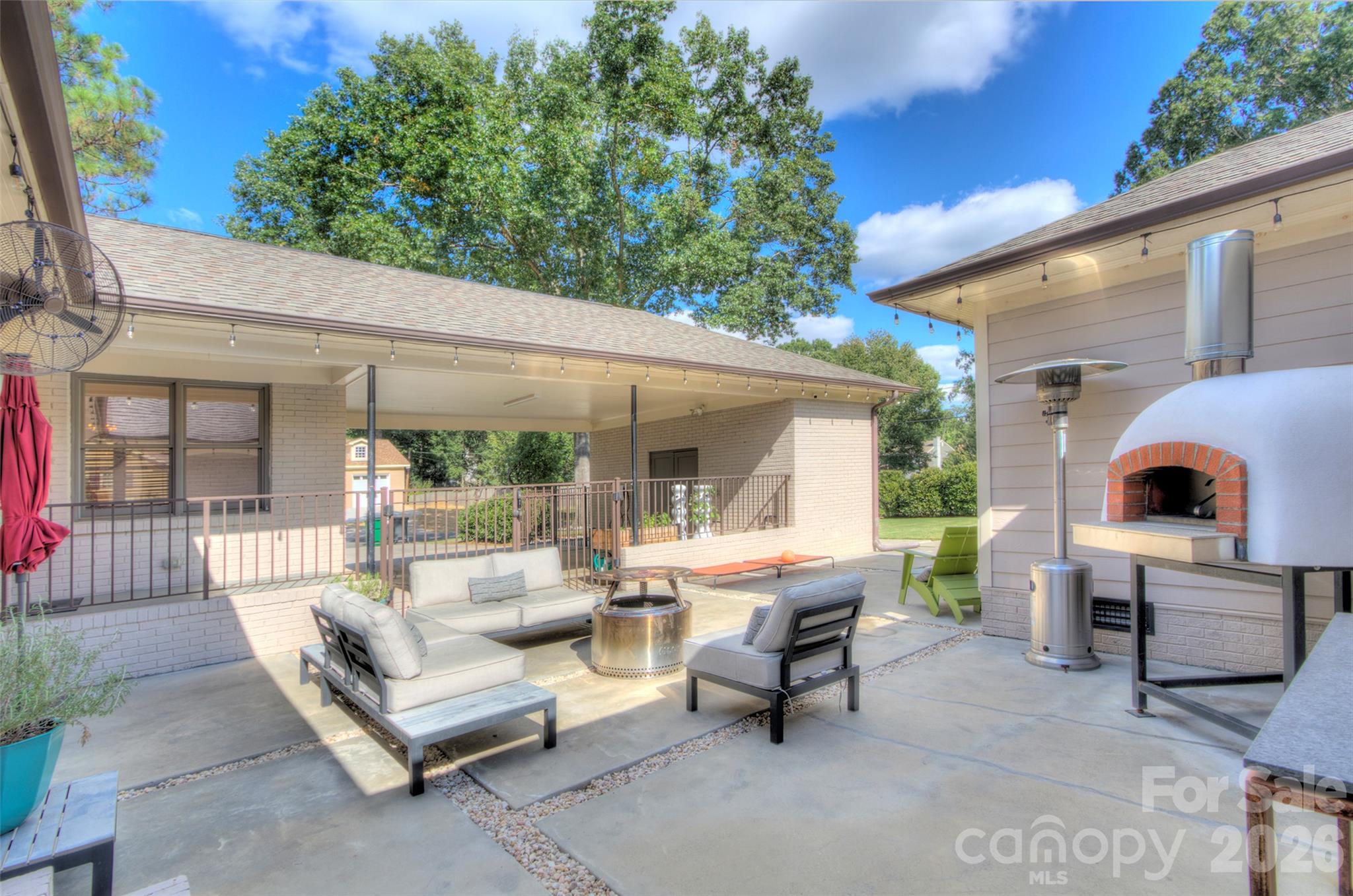 Single Family Residence at 1230 Redcoat Drive, Charlotte, photo 28 of 34