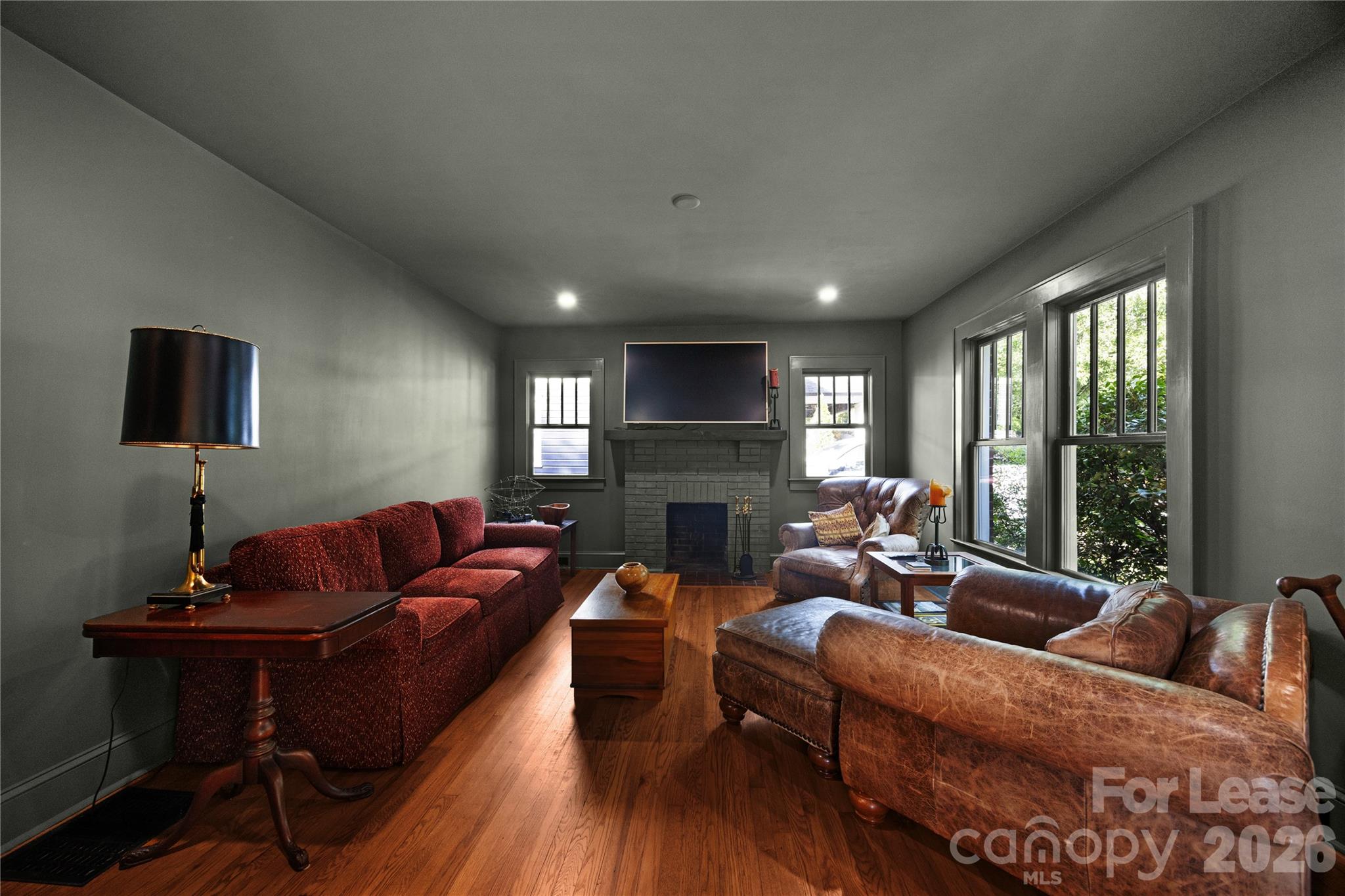 Single Family Residence at 724 Walnut Avenue, Charlotte, photo 5 of 47
