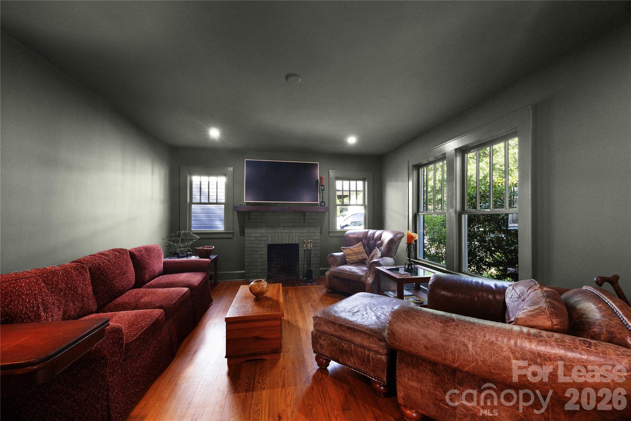 Single Family Residence at 724 Walnut Avenue, Charlotte, photo 7 of 47