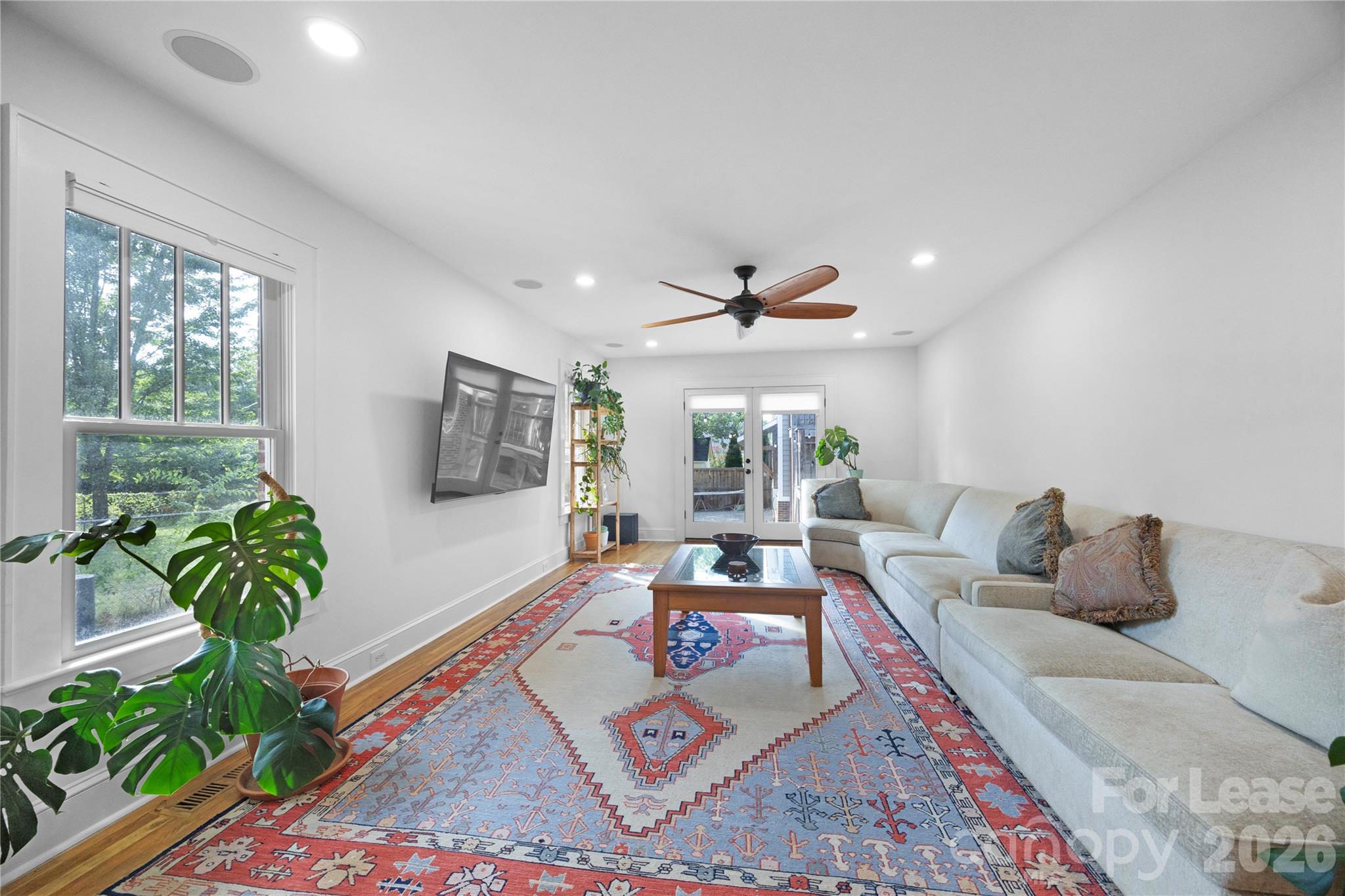 Single Family Residence at 724 Walnut Avenue, Charlotte, photo 20 of 47