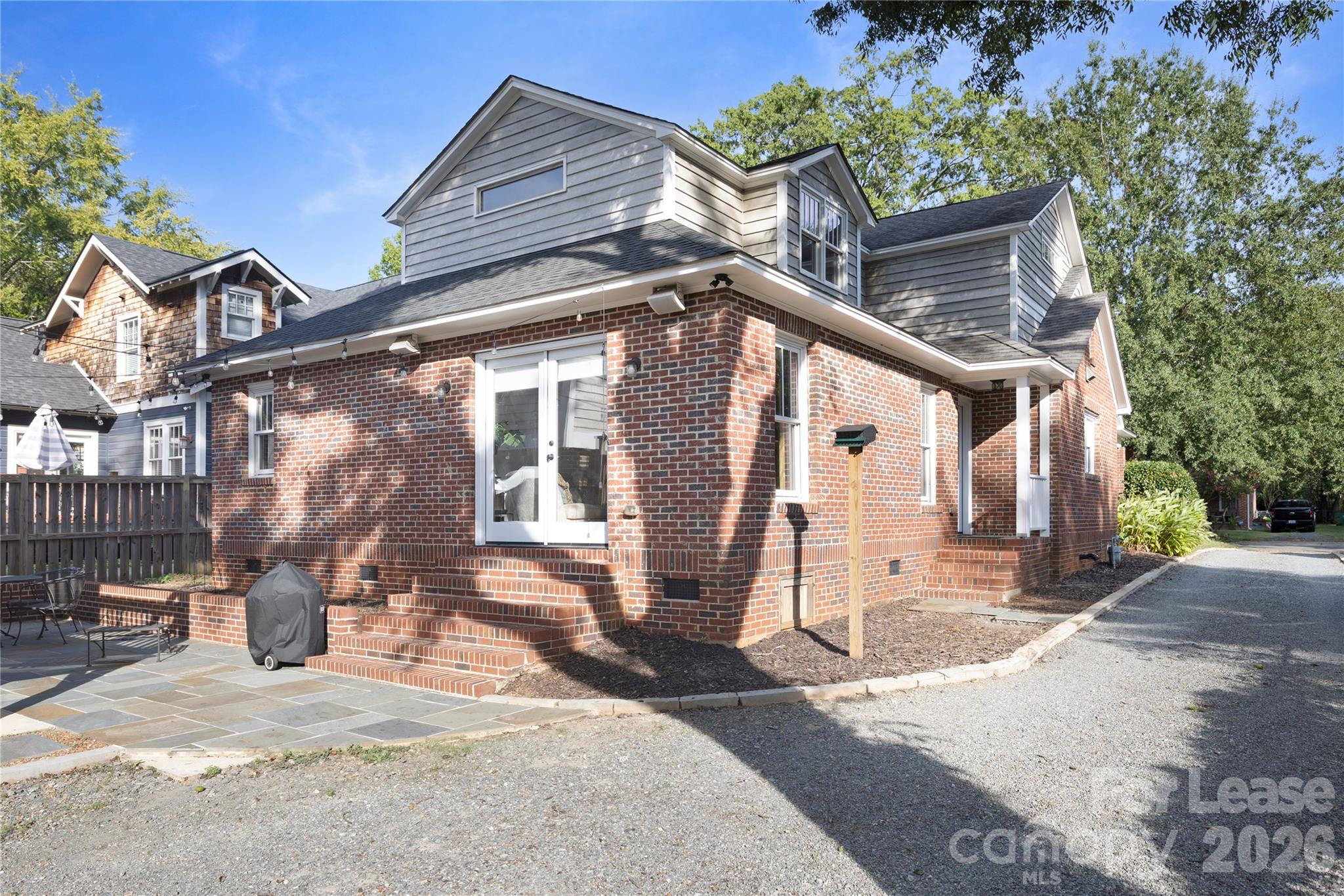 Single Family Residence at 724 Walnut Avenue, Charlotte, photo 45 of 47