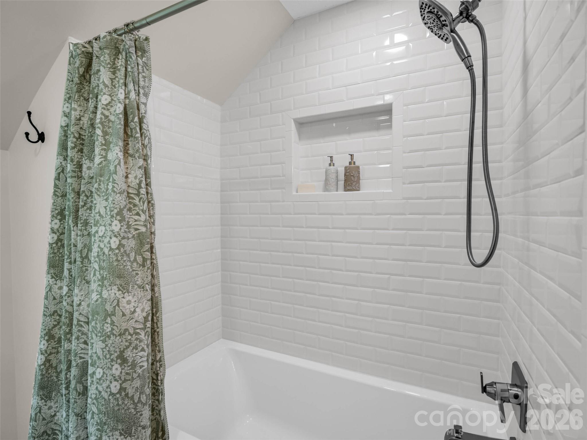 Condominium at 1834 Robinwood Road, Gastonia, photo 27 of 32