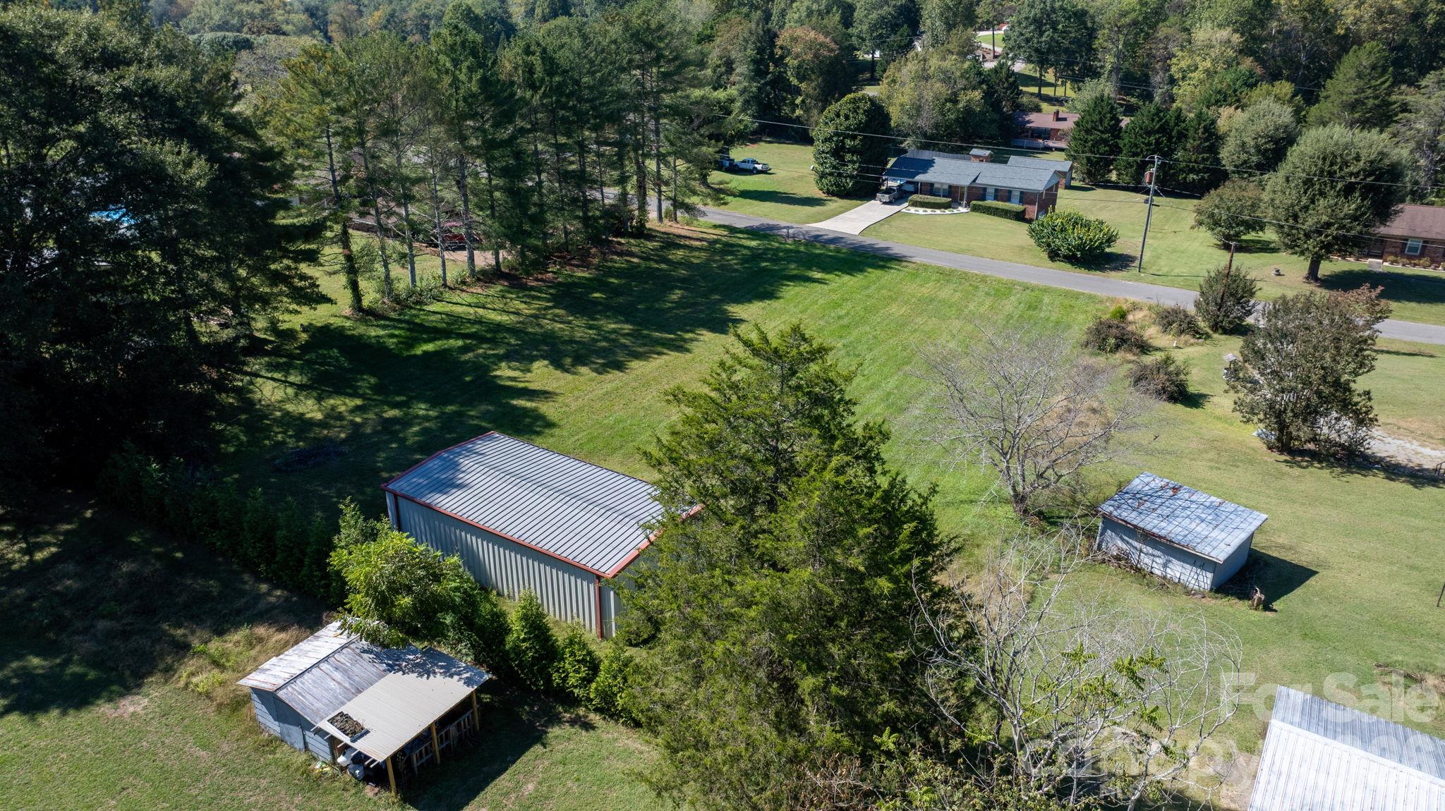 Lot at 0 Sweetbriar Circle, Lenoir, photo 5 of 7
