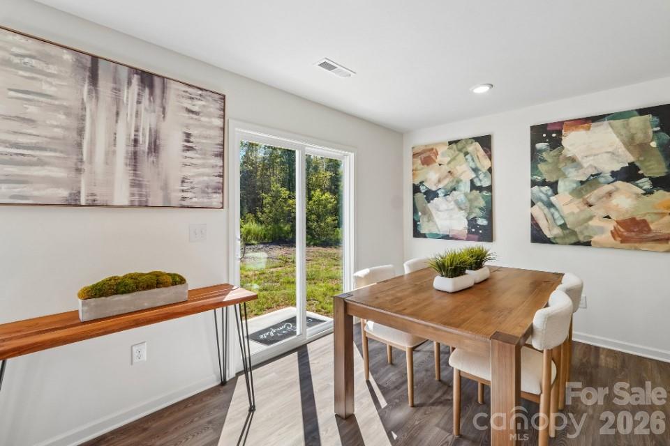 Single Family Residence at 104 WELLER Lane, Thomasville, photo 5 of 19