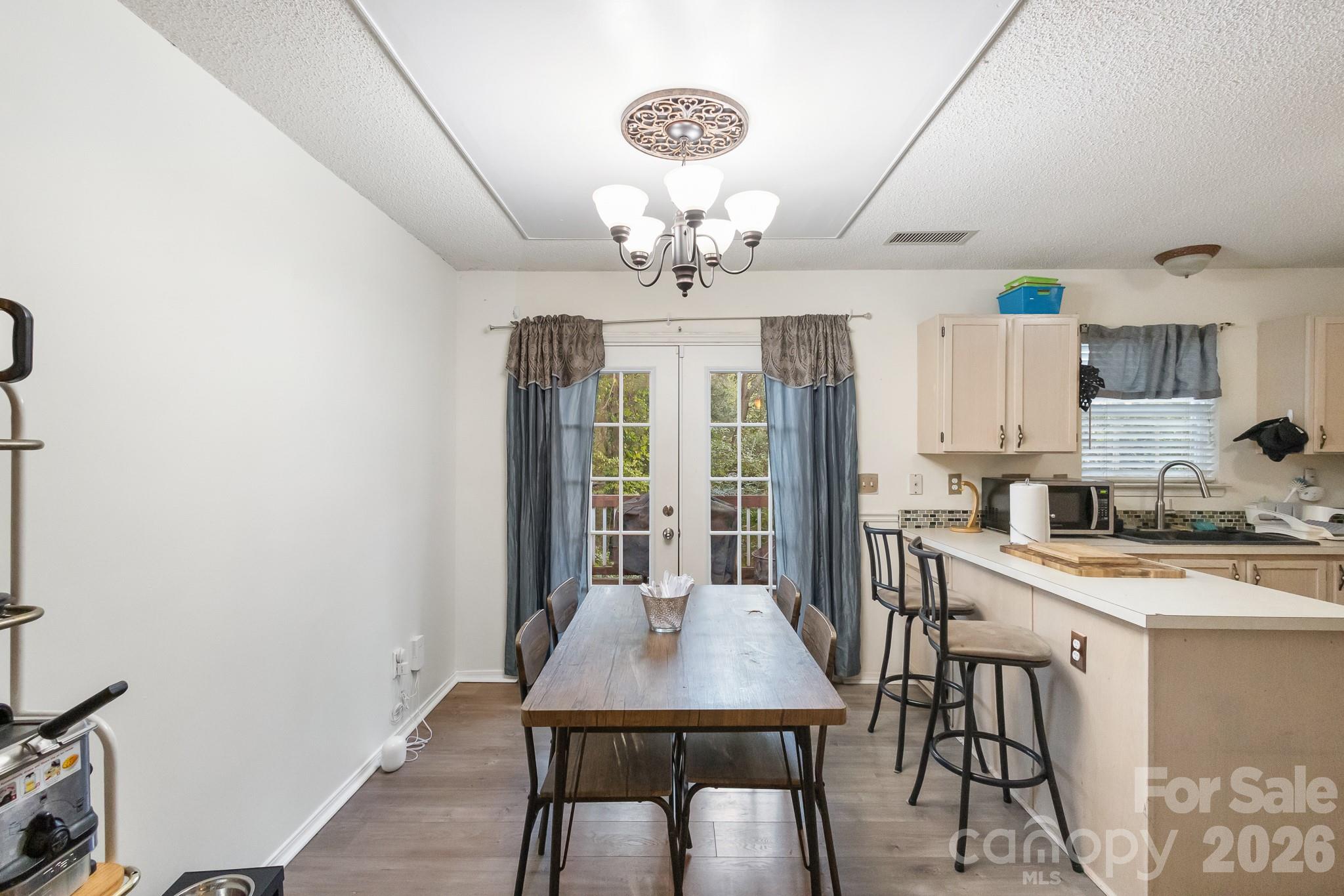 Single Family Residence at 3081 Parade Lane SW, Concord, photo 10 of 32