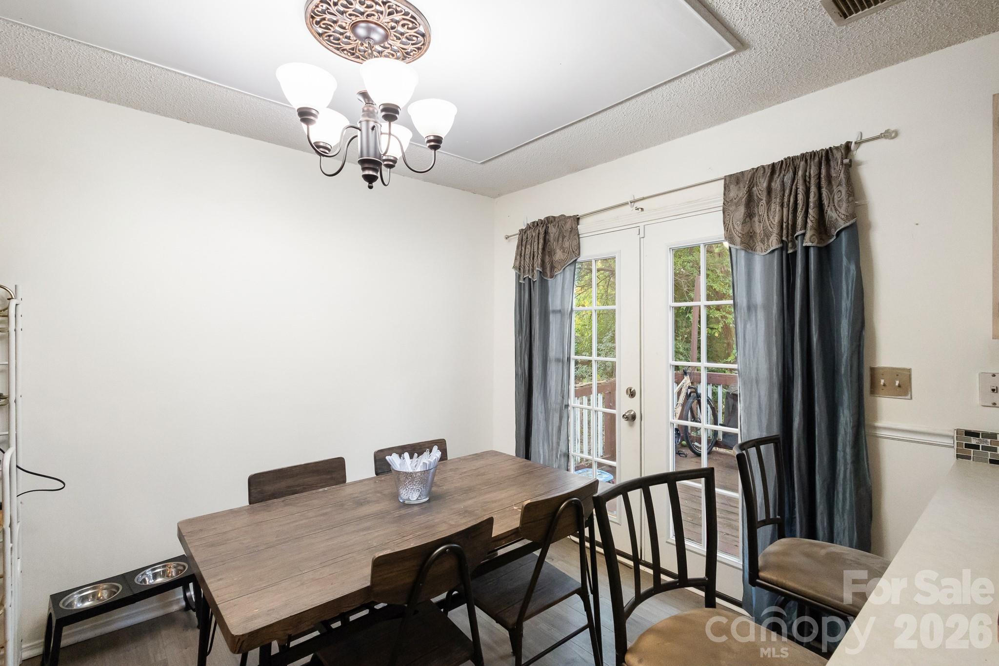 Single Family Residence at 3081 Parade Lane SW, Concord, photo 11 of 32