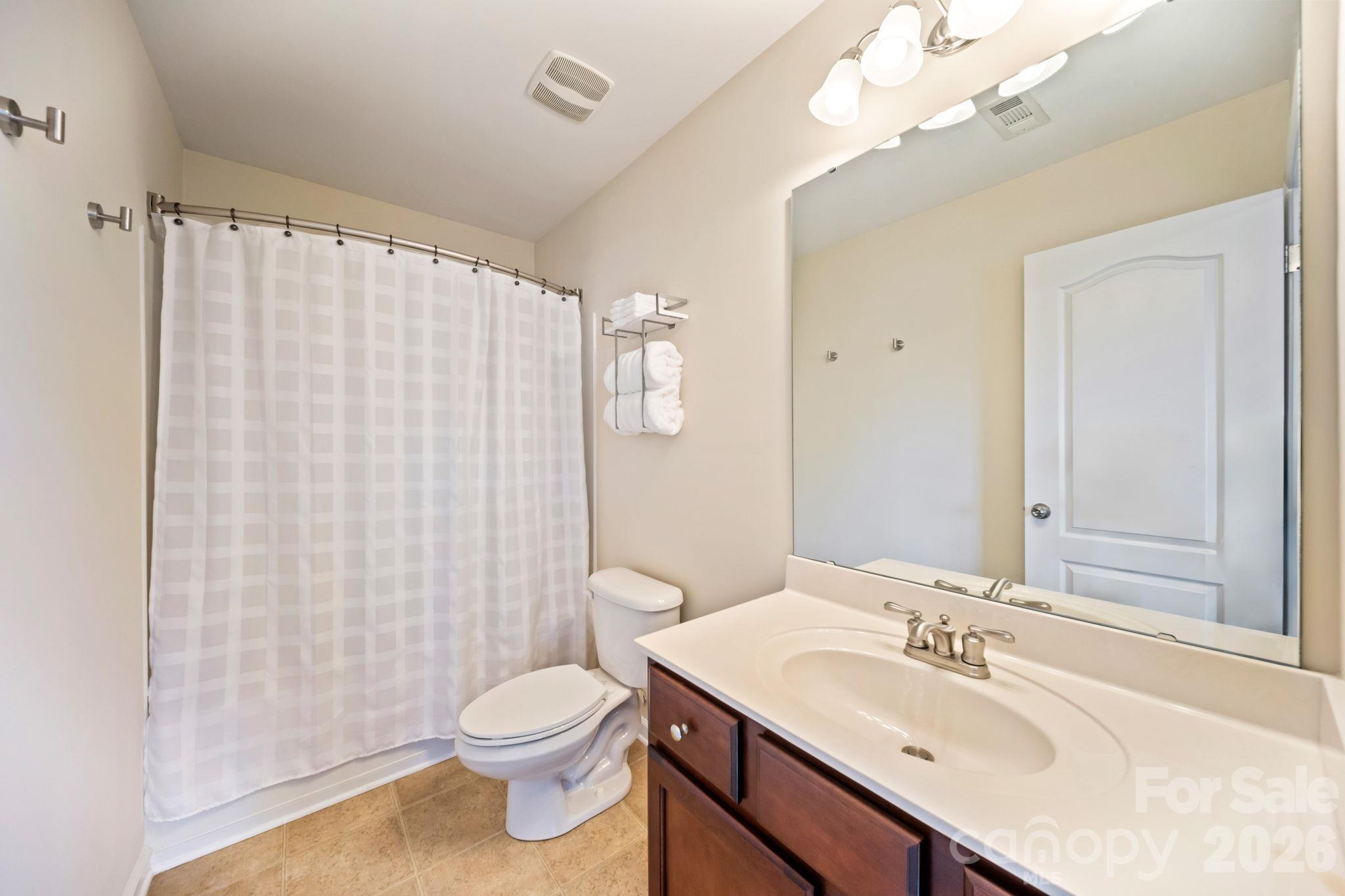 Townhouse at 2643 Early Flight Drive, Charlotte, photo 12 of 37