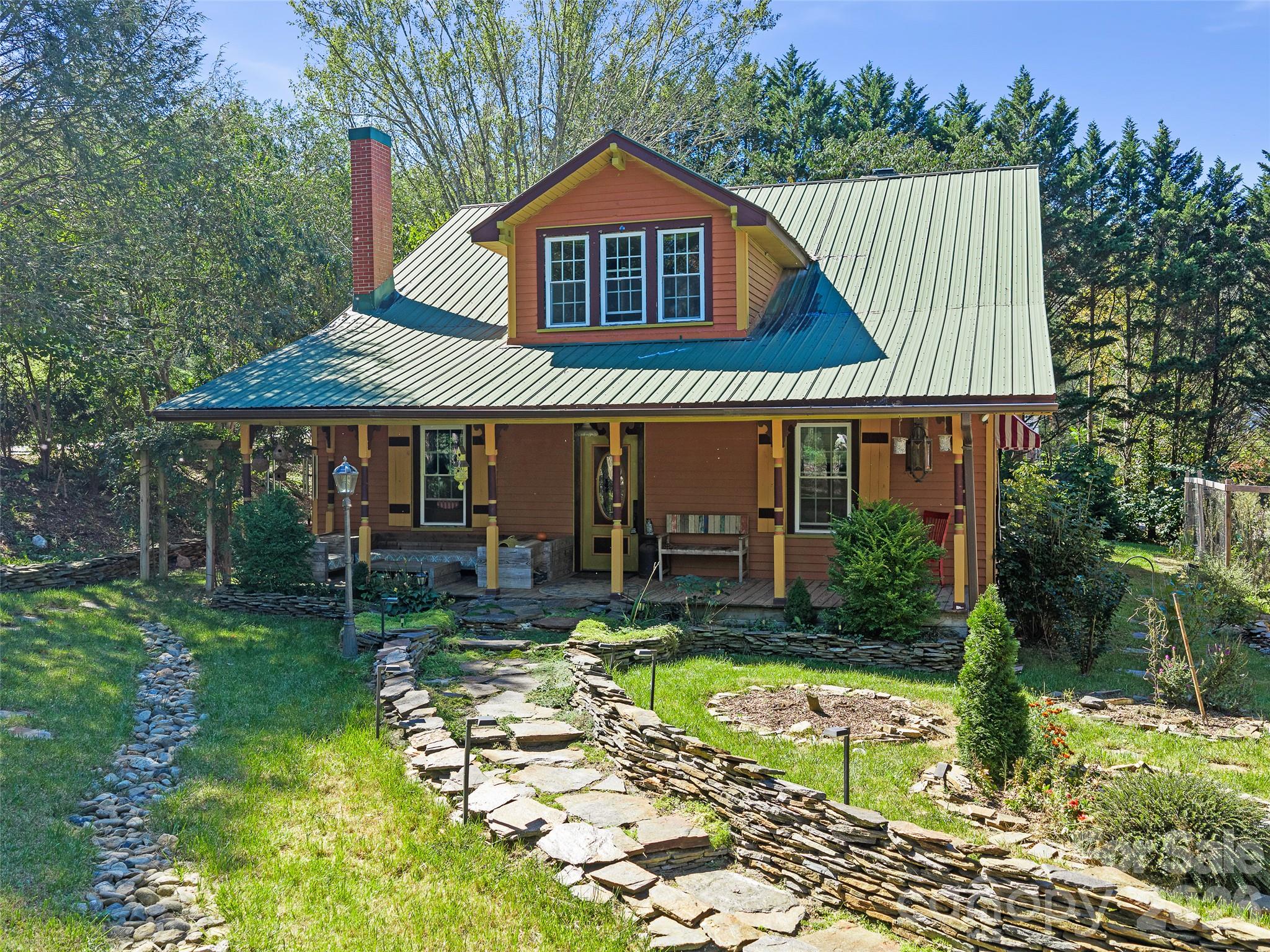 Single Family Residence at 178 Bakers Lane, Bakersville, photo 24 of 38