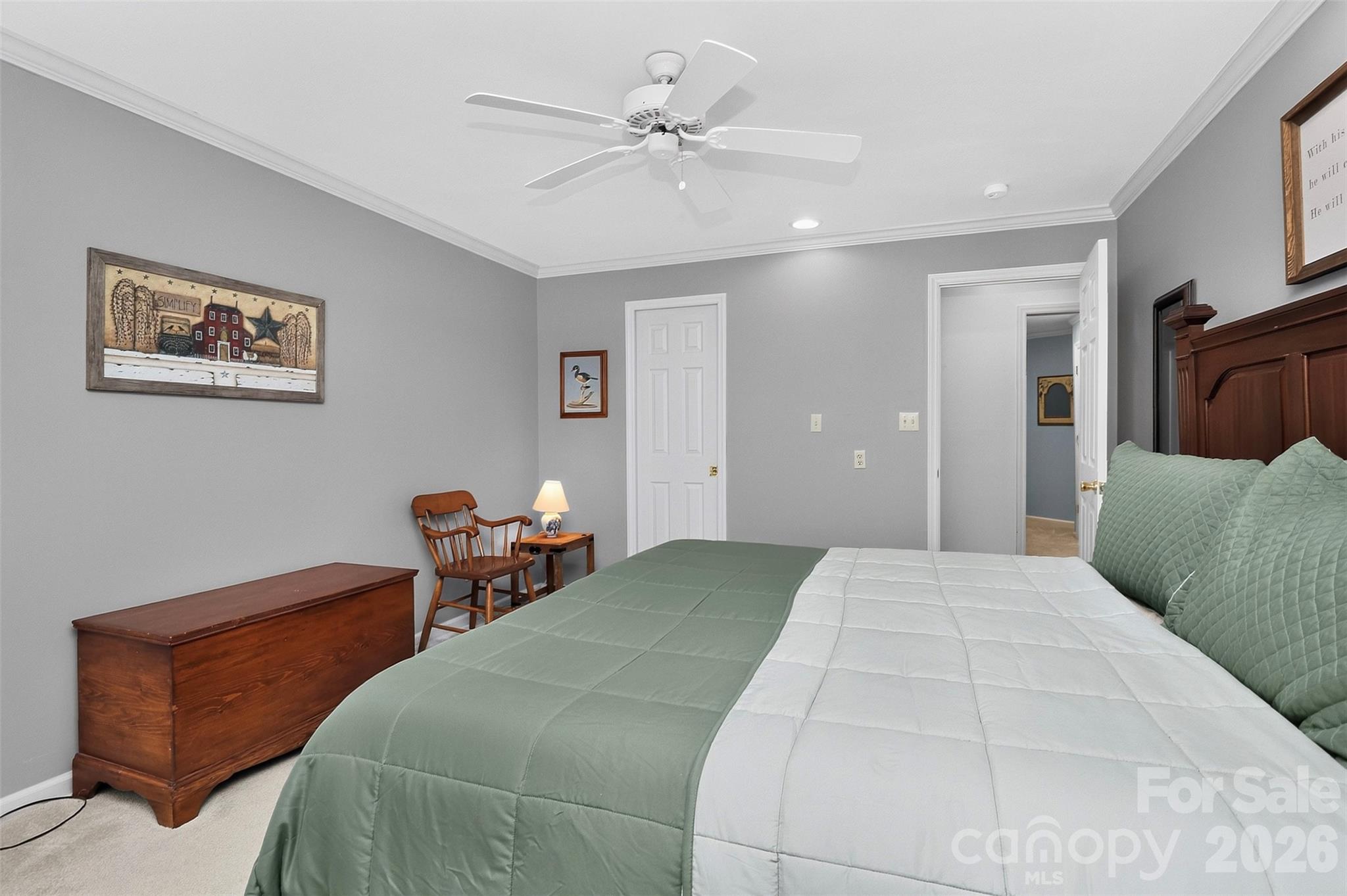 Single Family Residence at 525 Shoreline Drive, Lancaster, photo 23 of 45