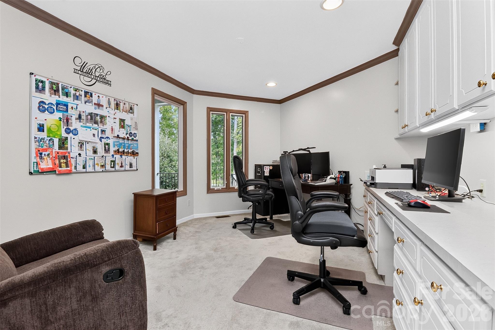 Single Family Residence at 525 Shoreline Drive, Lancaster, photo 27 of 45