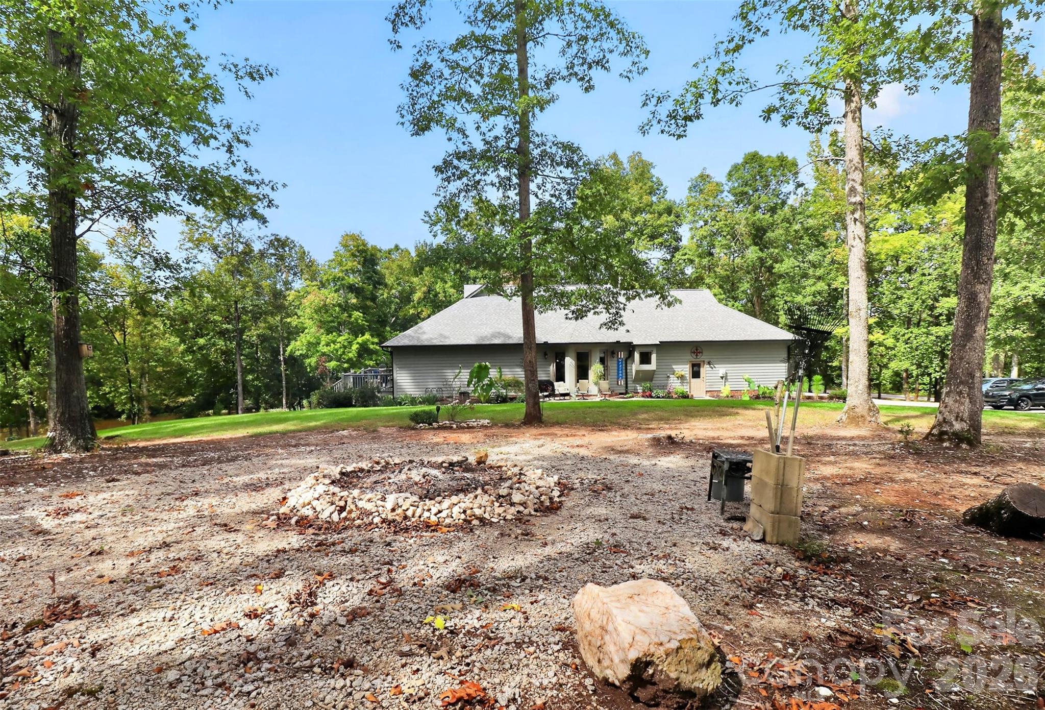 Single Family Residence at 525 Shoreline Drive, Lancaster, photo 45 of 45
