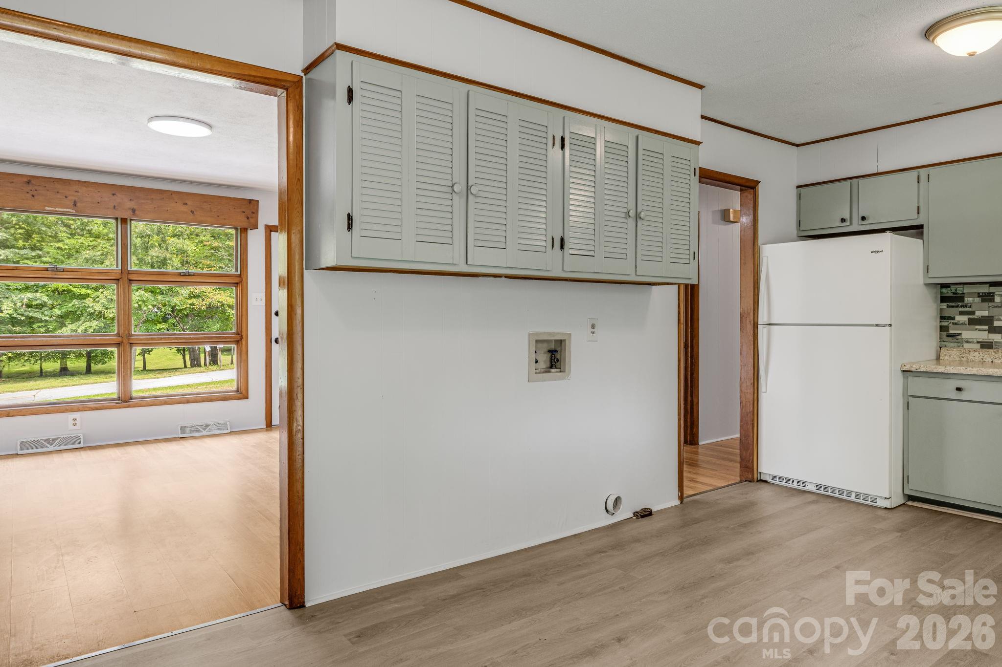 Apartment at 25 Hickory Tree Road, Asheville, photo 15 of 46