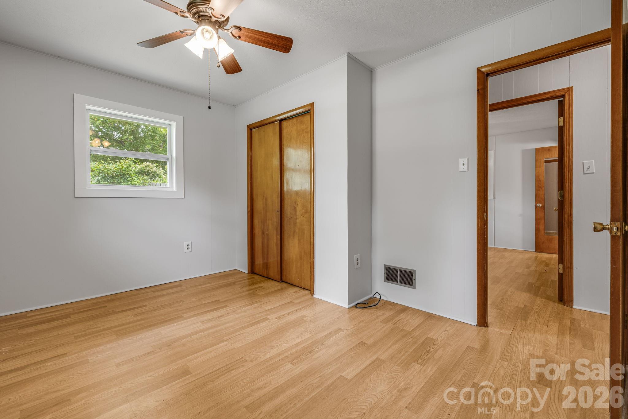 Apartment at 25 Hickory Tree Road, Asheville, photo 29 of 46
