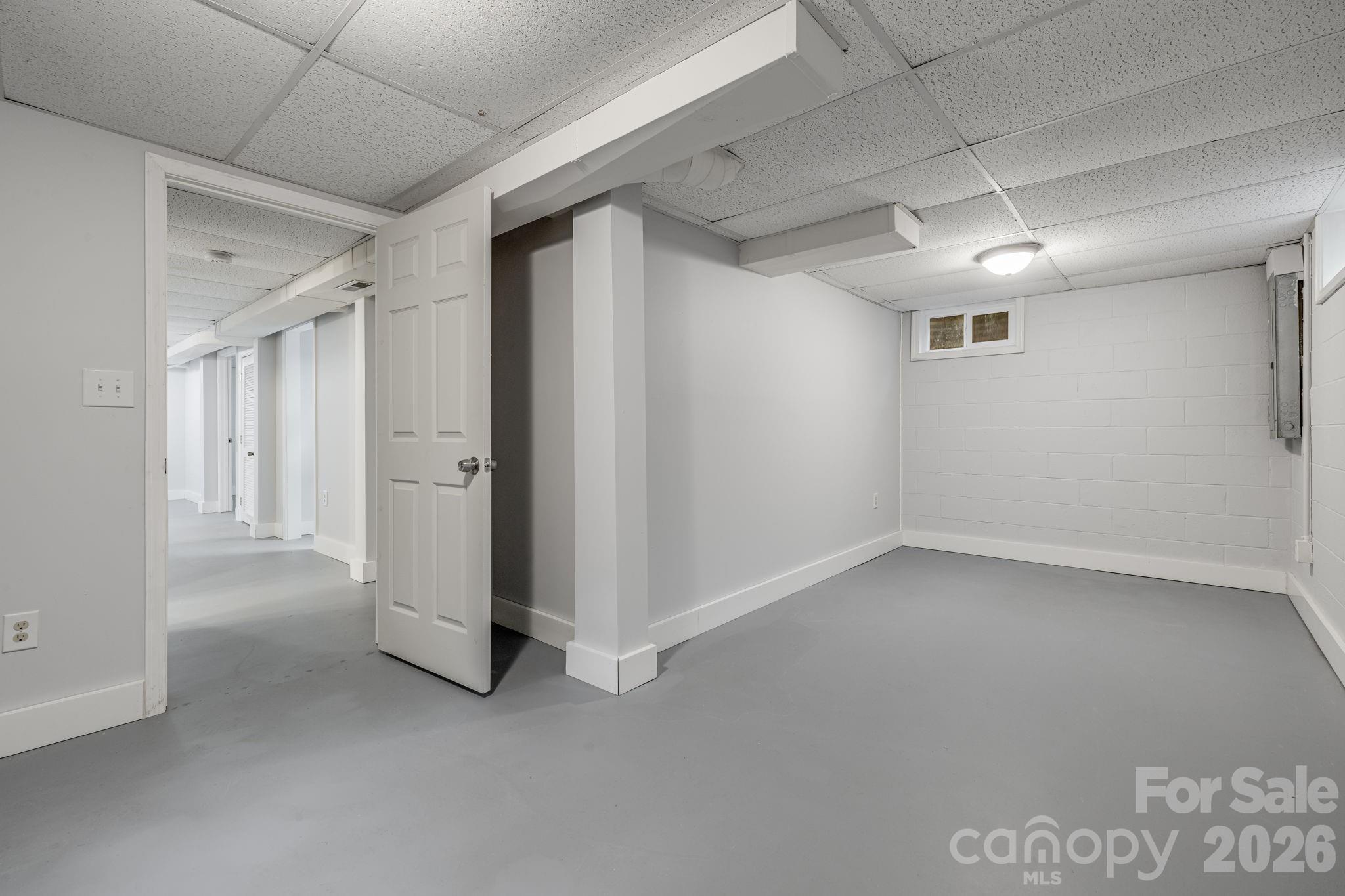 Apartment at 25 Hickory Tree Road, Asheville, photo 39 of 46
