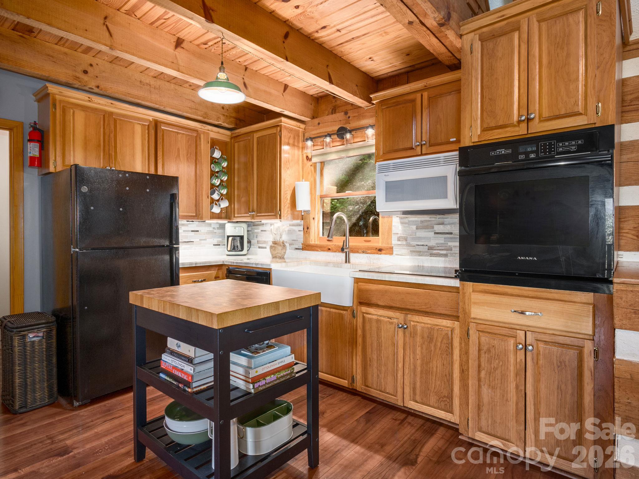 Single Family Residence at 375 Daly Drive, Clyde, photo 12 of 44