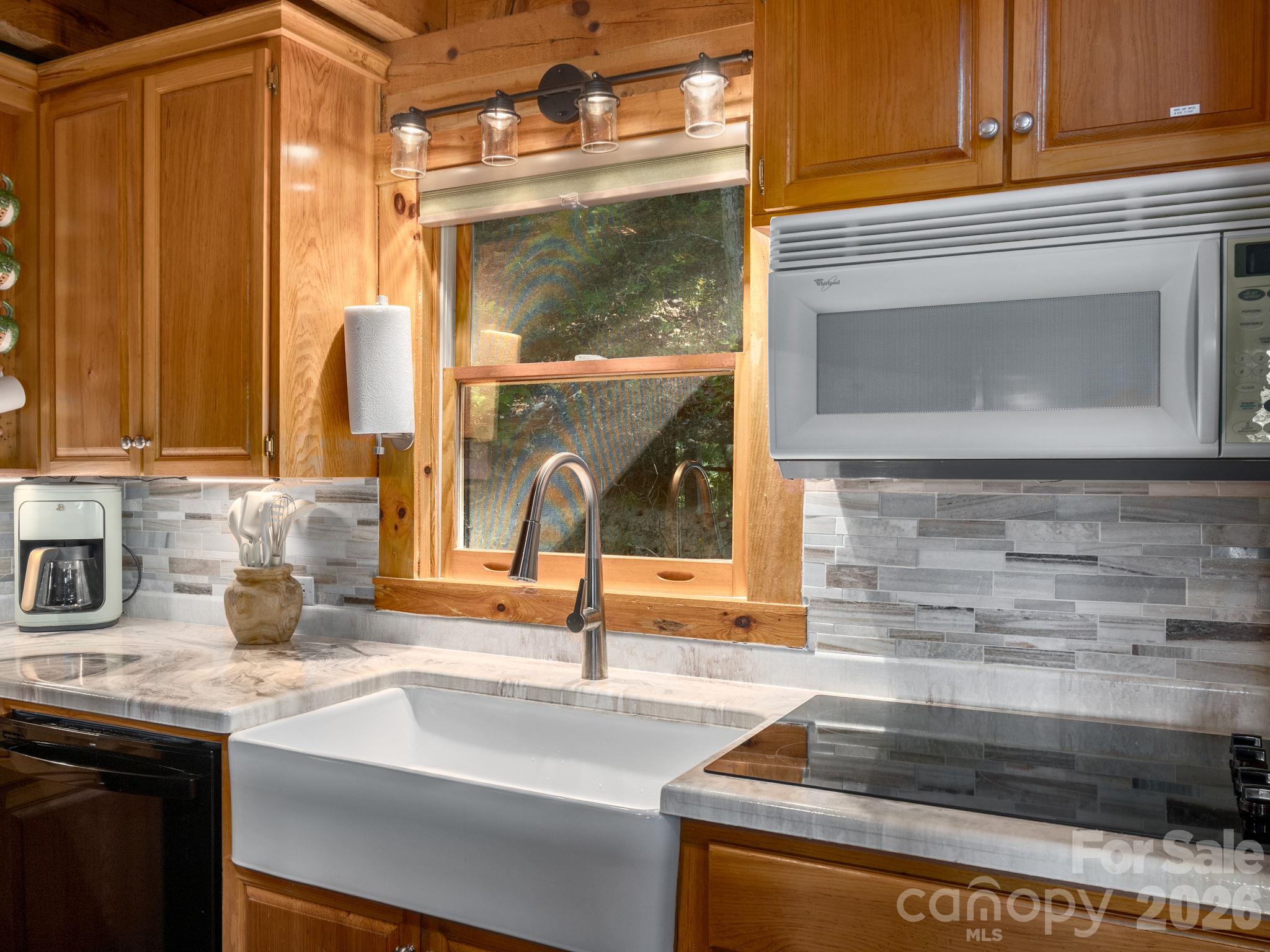 Single Family Residence at 375 Daly Drive, Clyde, photo 13 of 44