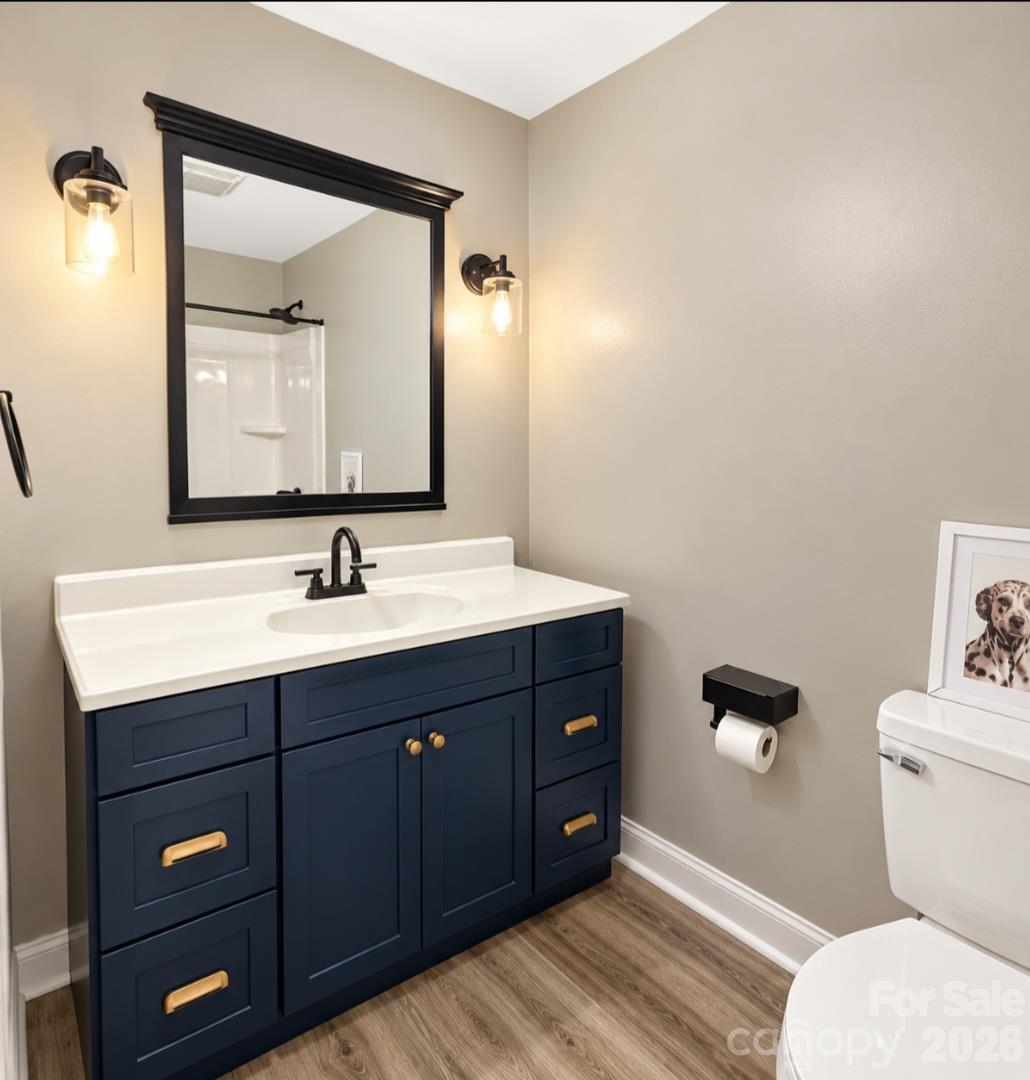 Hall bathroom - 555 Palmer Road, Rockwell
