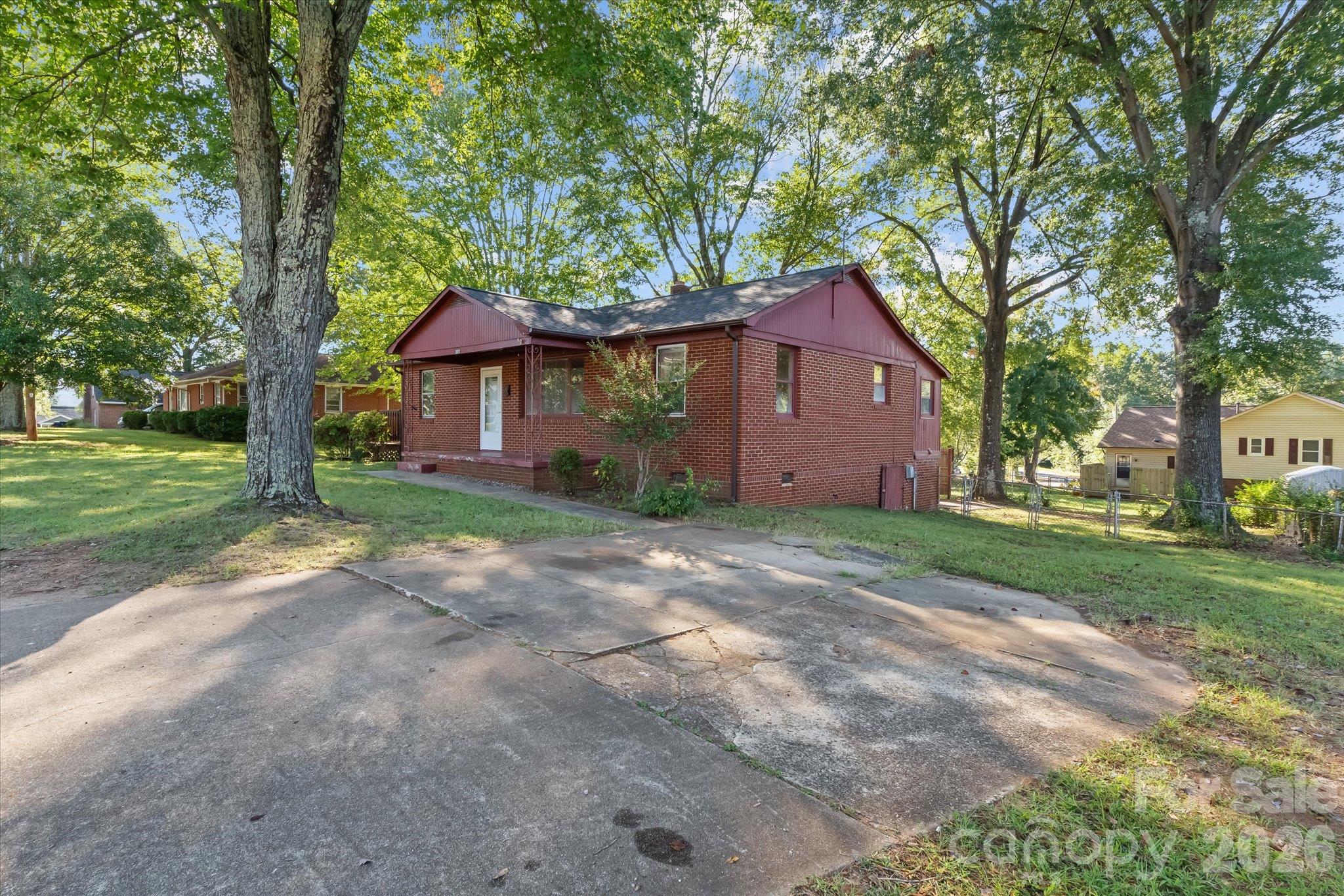 322 Hartness Road