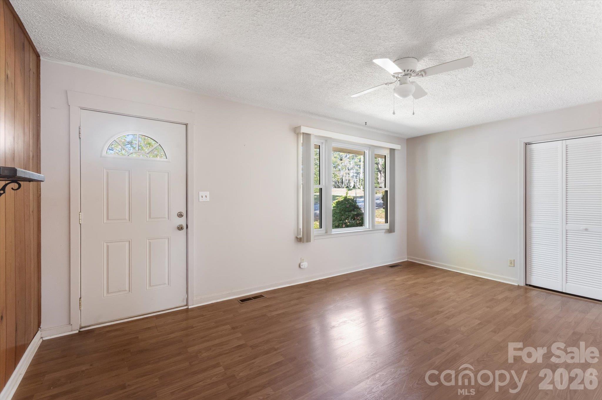 Condominium at 27 Trowbridge Lane, Brevard, photo 4 of 28