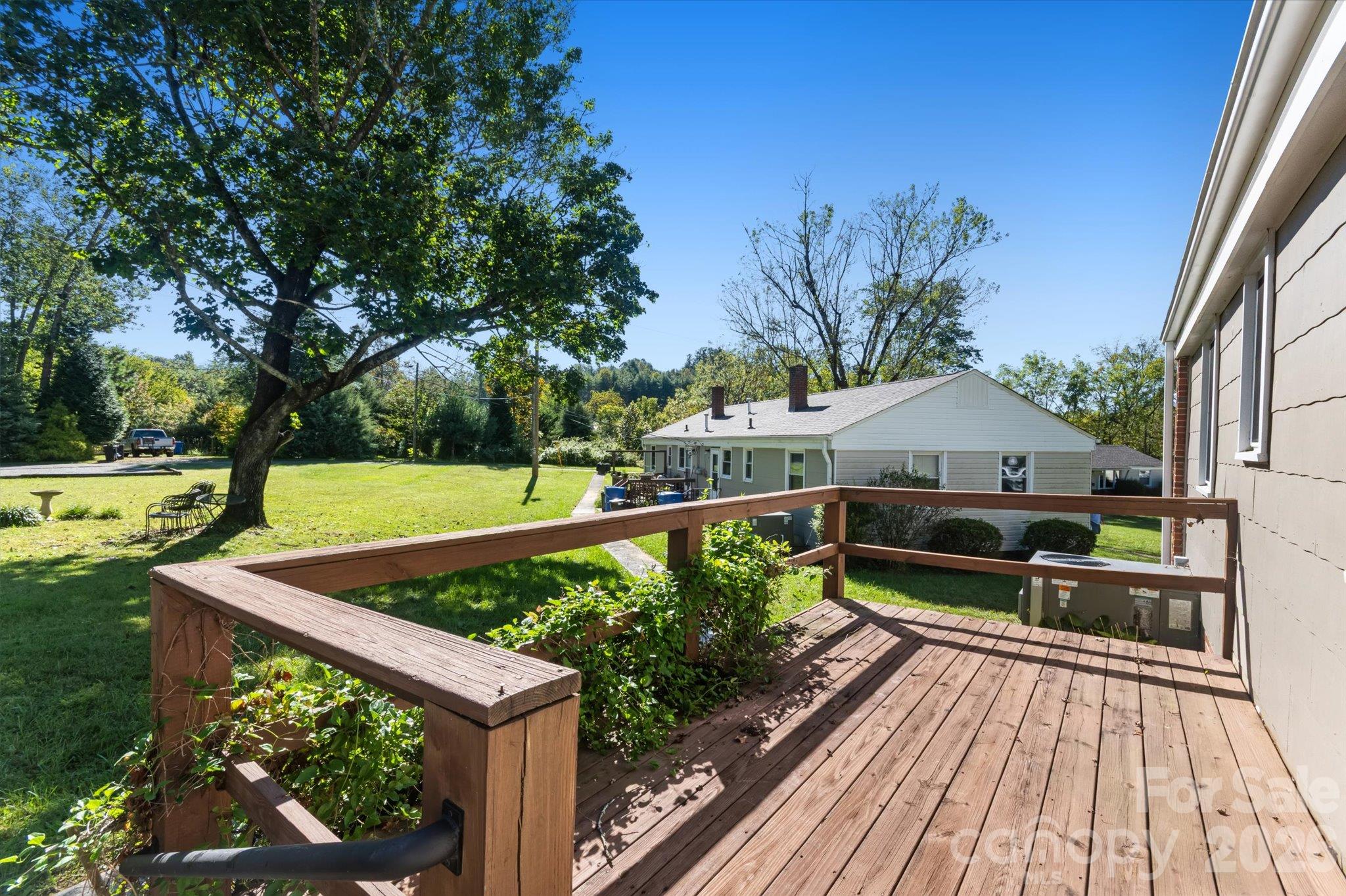 Condominium at 27 Trowbridge Lane, Brevard, photo 24 of 28