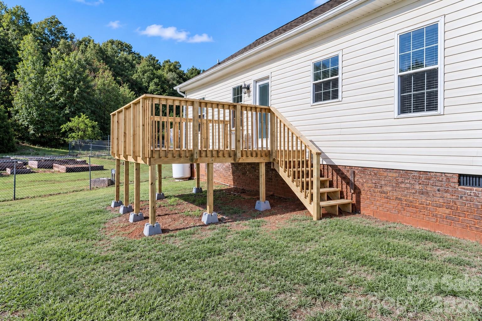 Single Family Residence at 138 Westhaven Drive, Statesville, photo 24 of 34