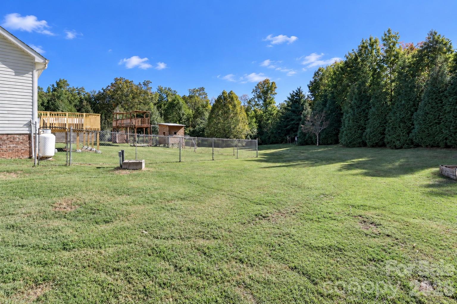 Single Family Residence at 138 Westhaven Drive, Statesville, photo 28 of 34
