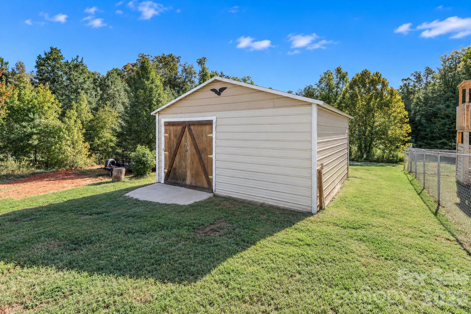 Single Family Residence at 138 Westhaven Drive, Statesville, photo 29 of 34