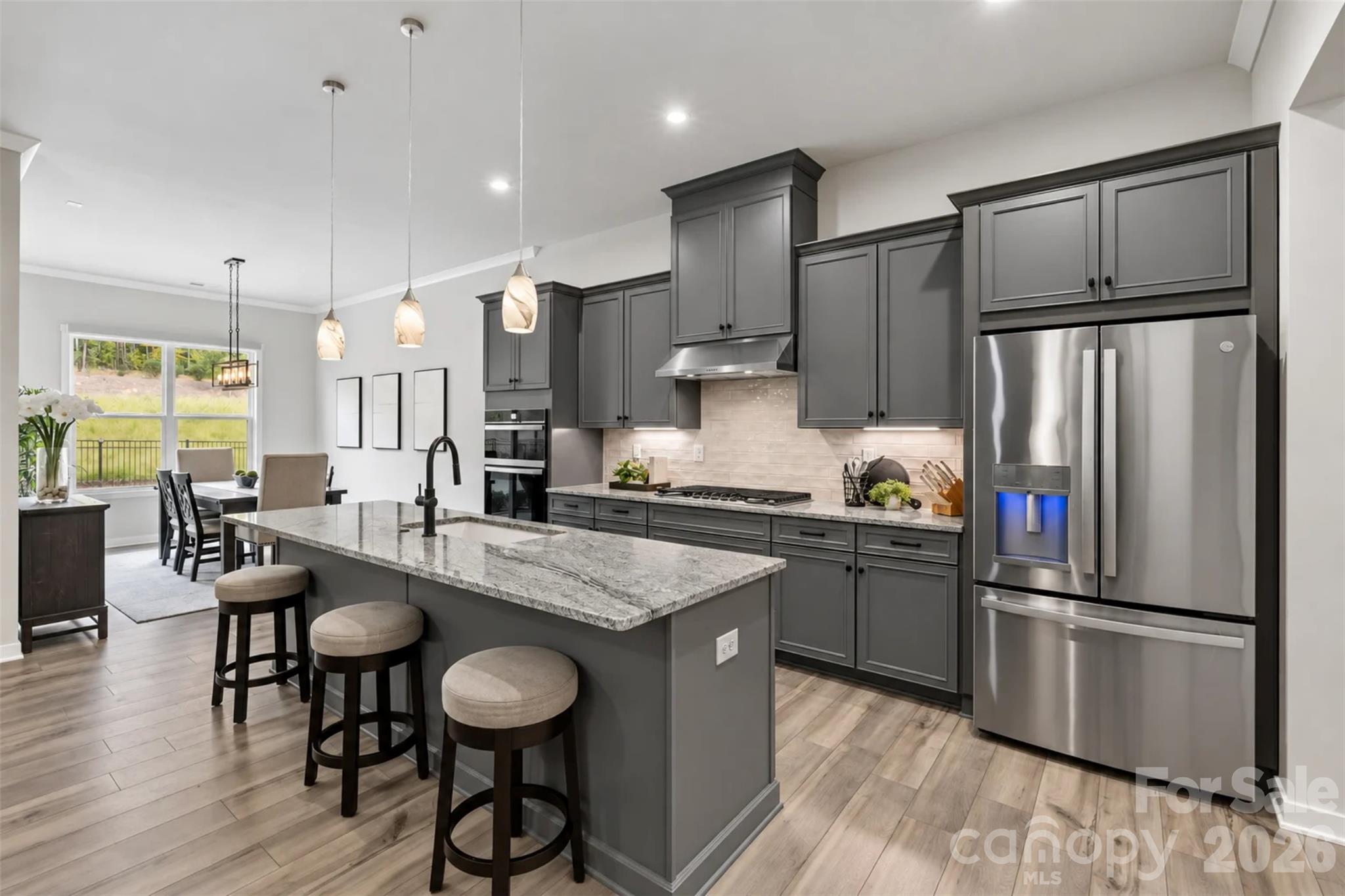 Single Family Residence at 5208 Glenwalk Drive, Charlotte, photo 10 of 48