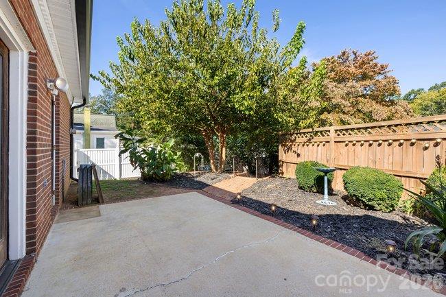 Condominium at 746 N Main Street, Mooresville, photo 20 of 30