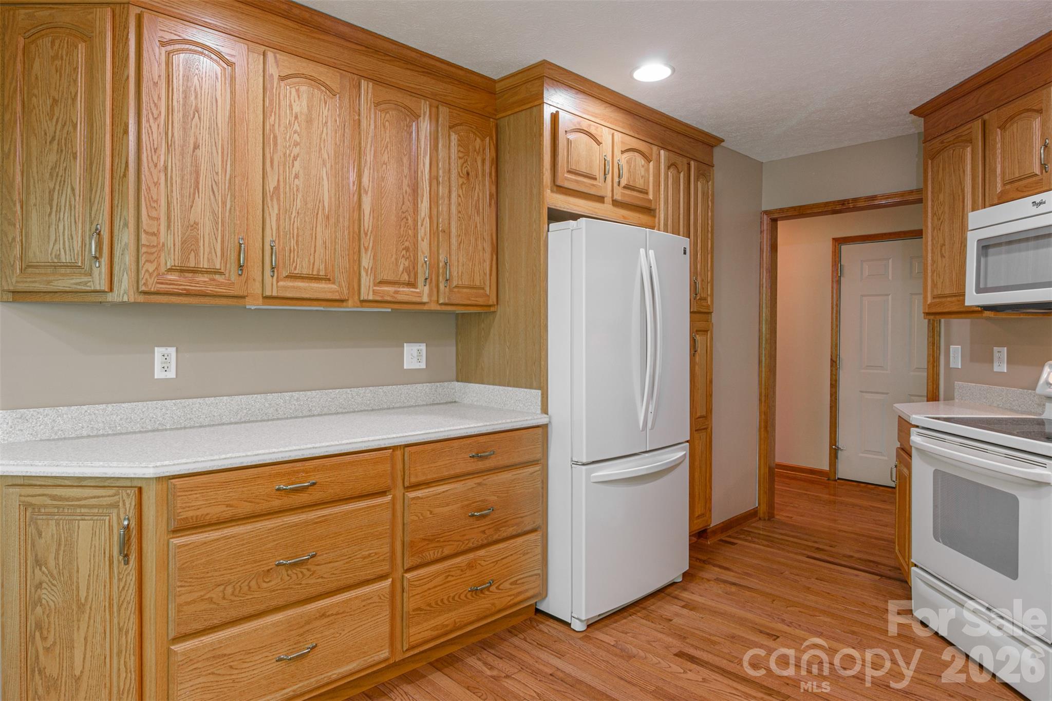 Single Family Residence at 299 Carriage Summitt Way, Hendersonville, photo 17 of 48