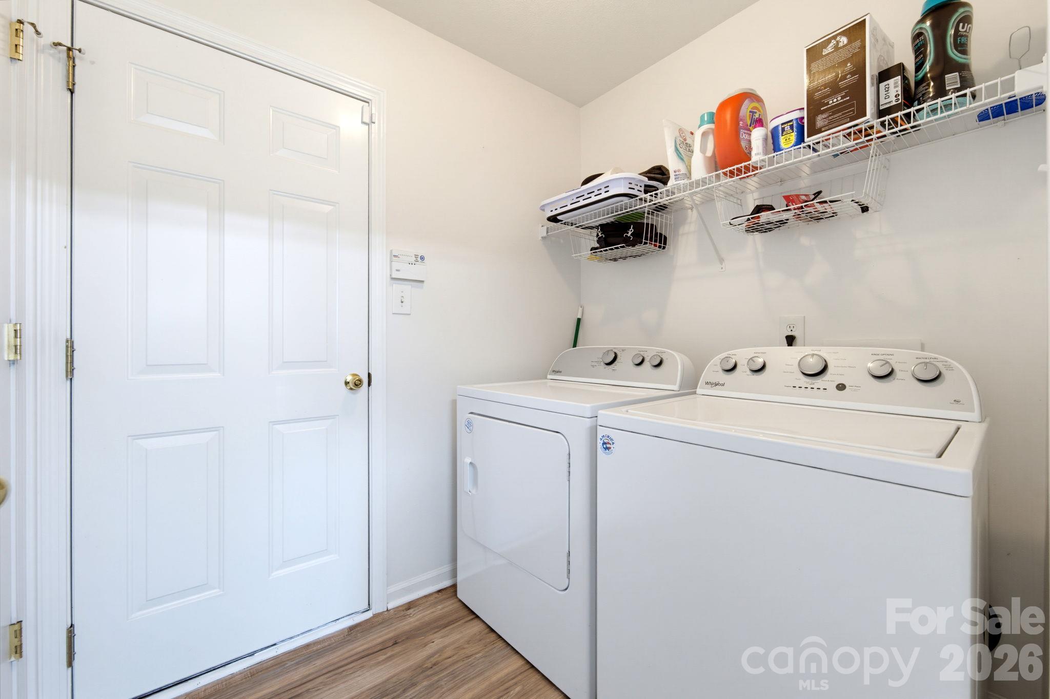 Single Family Residence at 2727 North Valley Court, Charlotte, photo 22 of 38