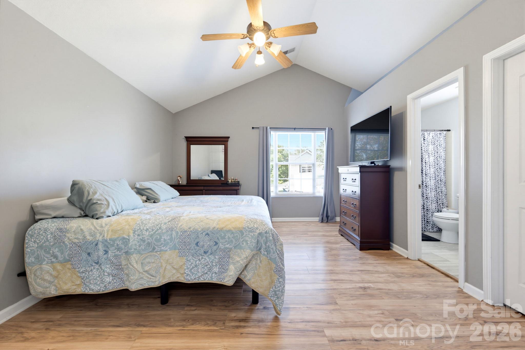 Single Family Residence at 2727 North Valley Court, Charlotte, photo 28 of 38