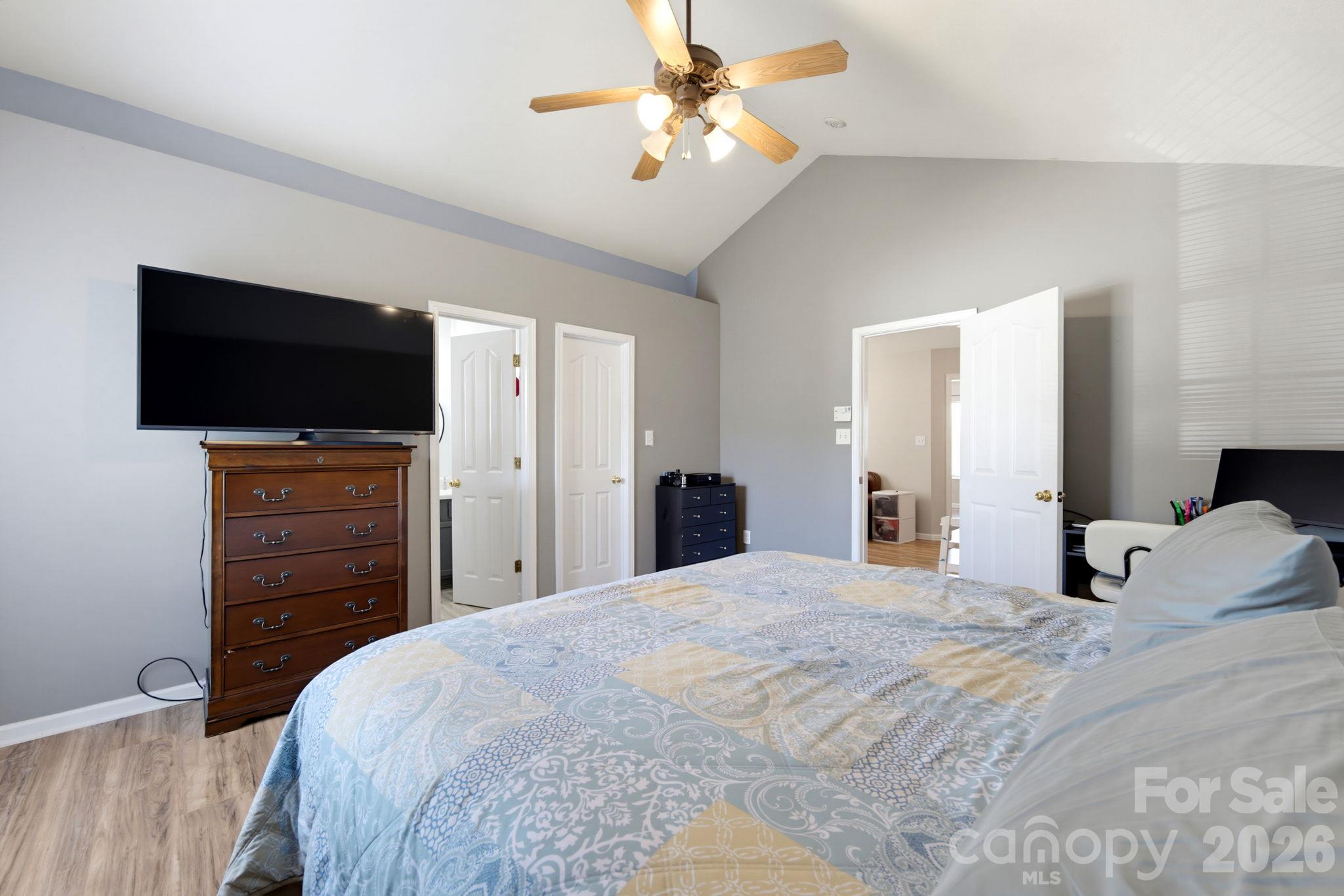Single Family Residence at 2727 North Valley Court, Charlotte, photo 30 of 38