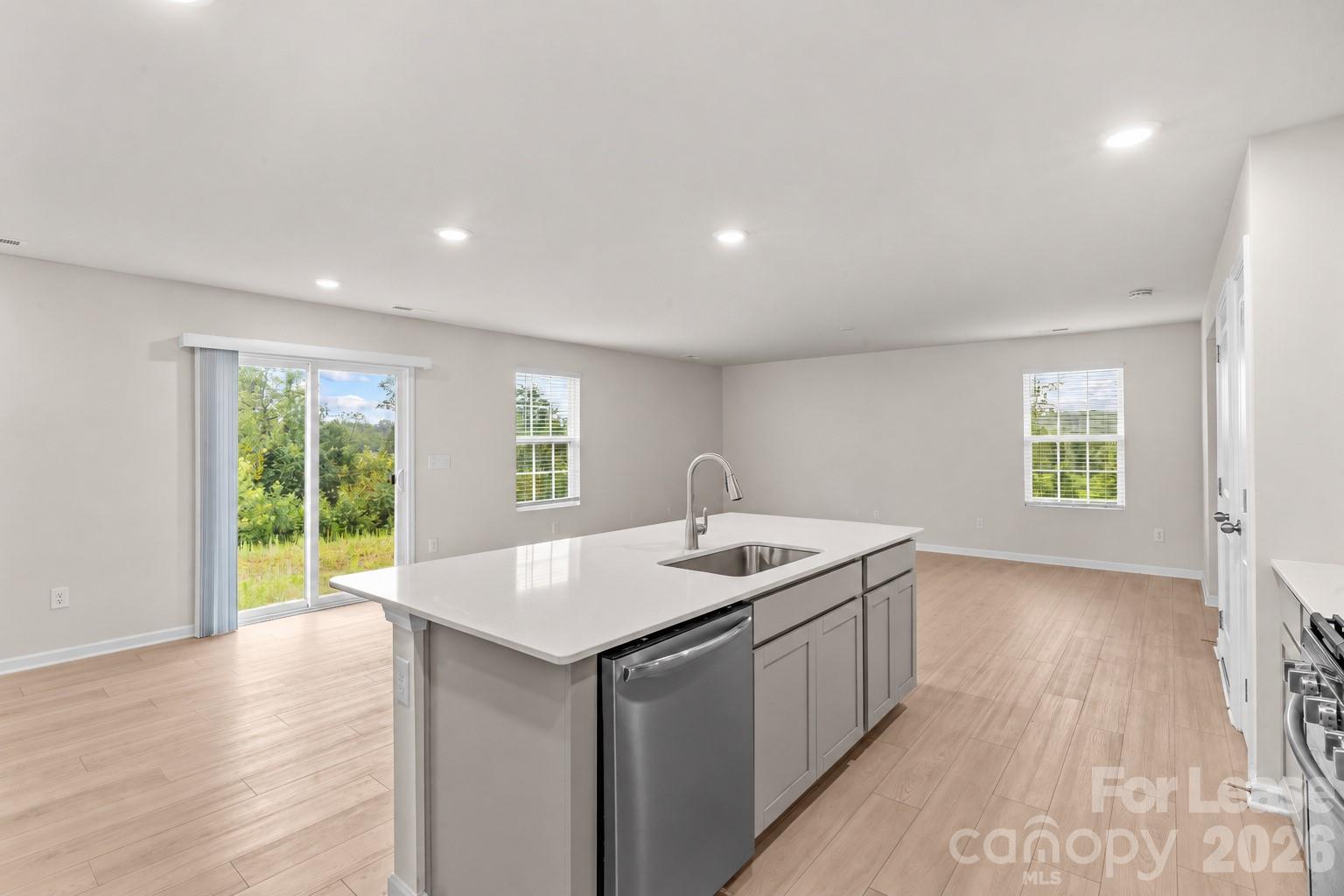 Single Family Residence at 167 Hazelnut Way, Statesville, photo 2 of 26