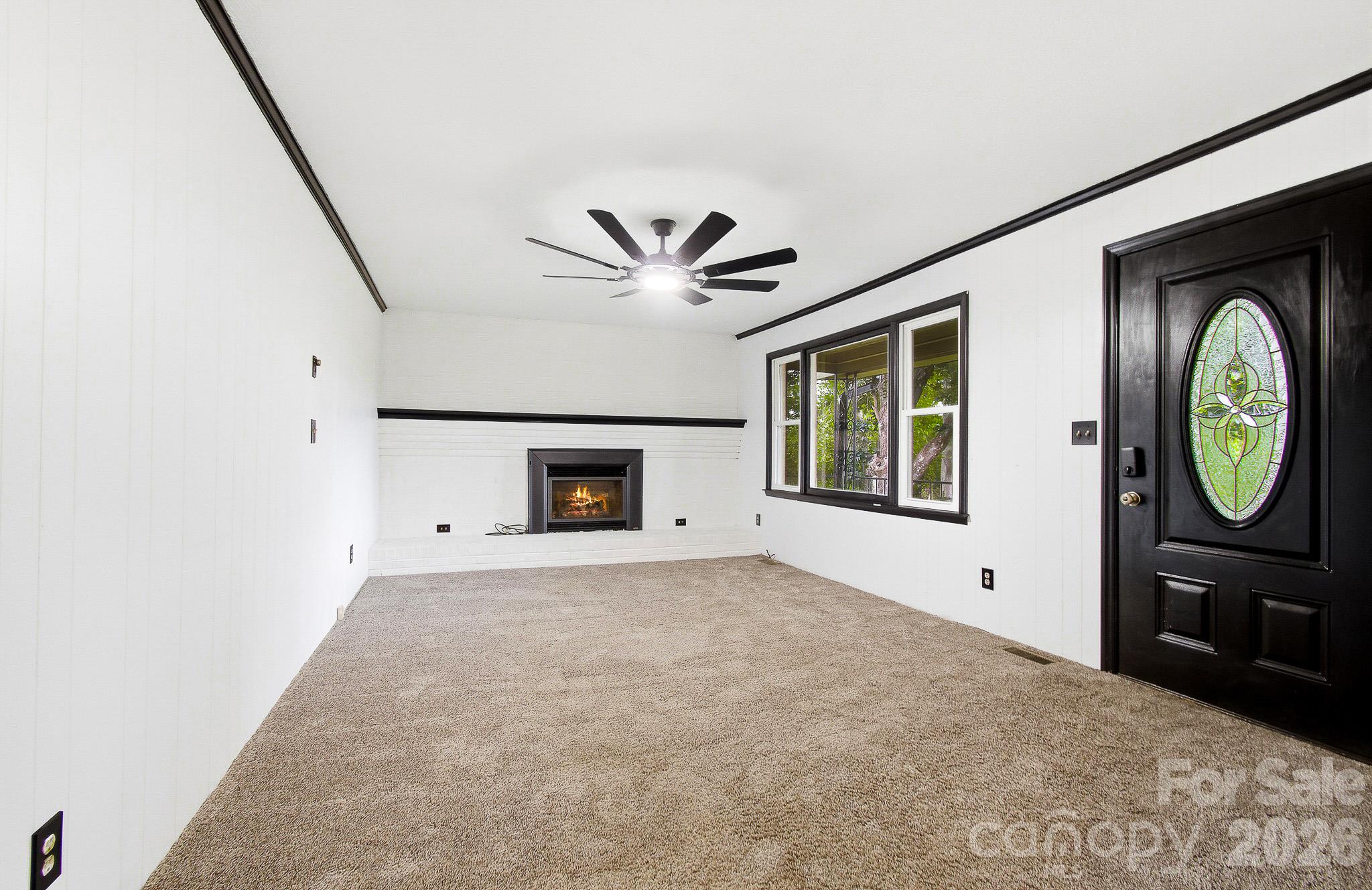 Single Family Residence at 1371 Jackson Loop Road, Flat Rock, photo 2 of 46