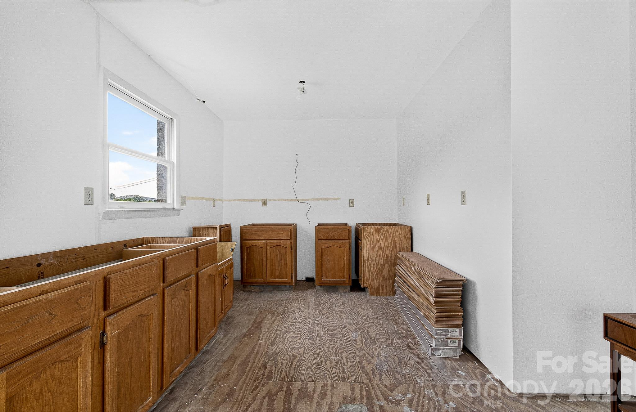 Single Family Residence at 1371 Jackson Loop Road, Flat Rock, photo 32 of 46