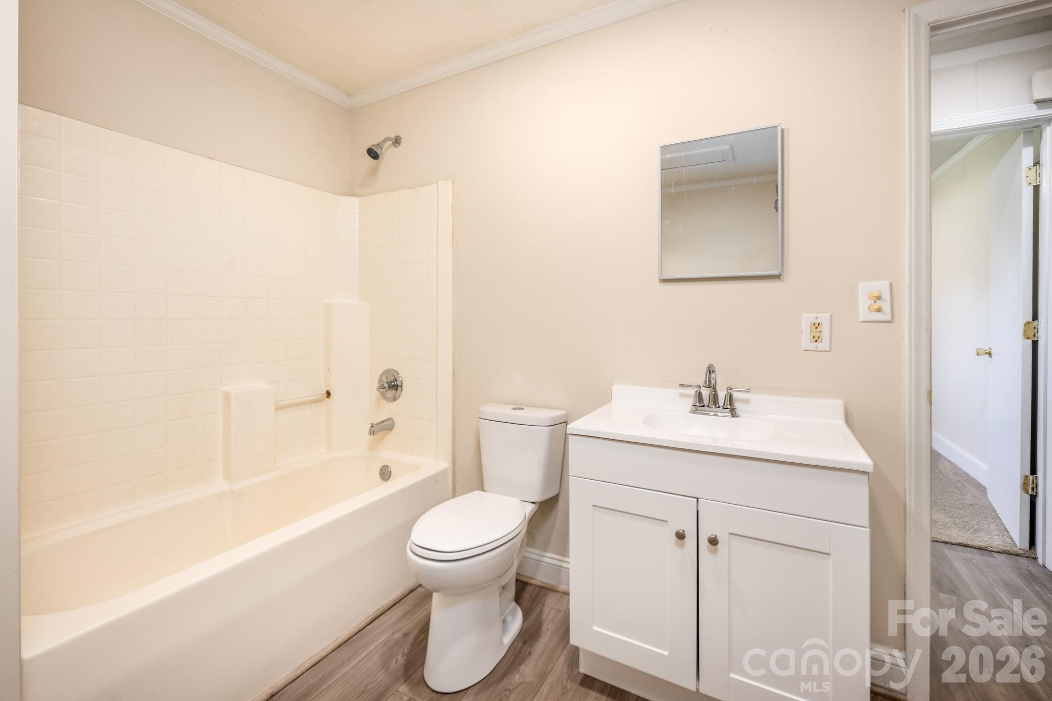 Single Family Residence at 135 Vinson Road, Statesville, photo 17 of 32