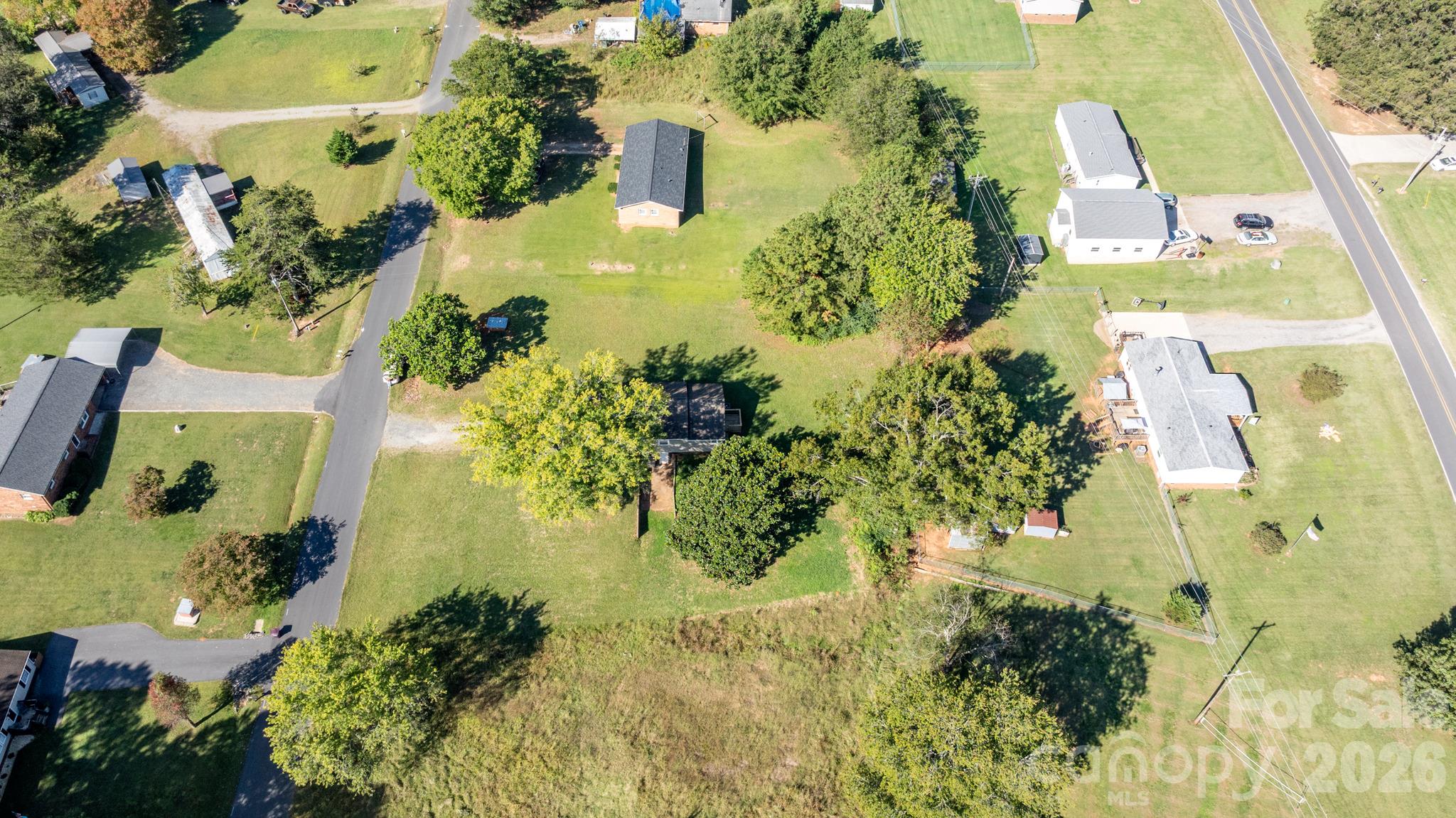 Single Family Residence at 135 Vinson Road, Statesville, photo 32 of 32