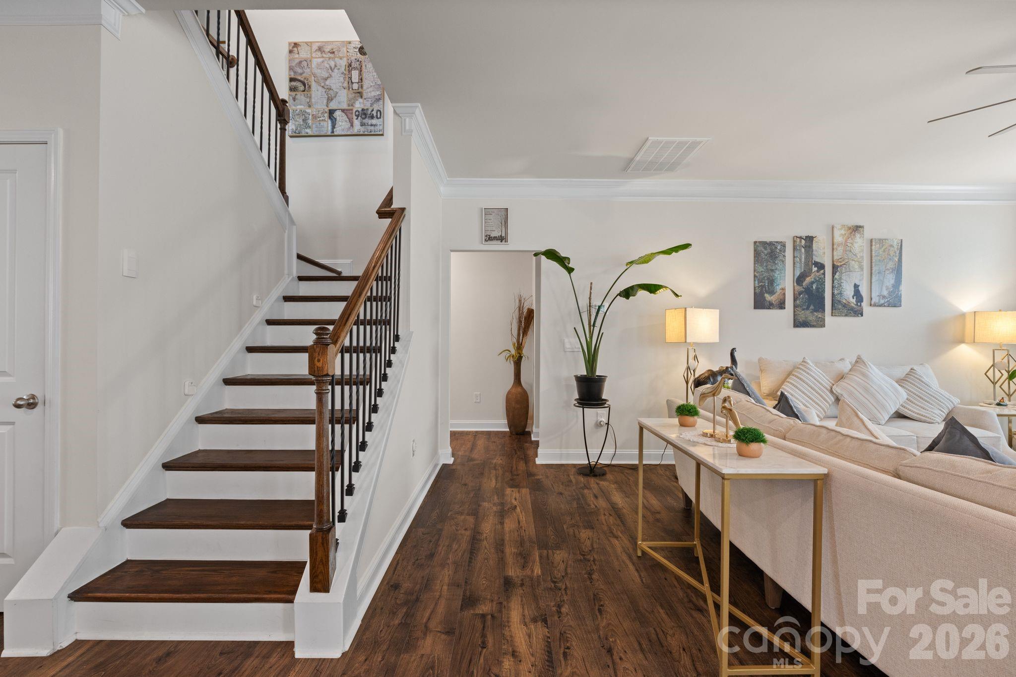 Single Family Residence at 30 Silverthorne Court, Hendersonville, photo 28 of 48