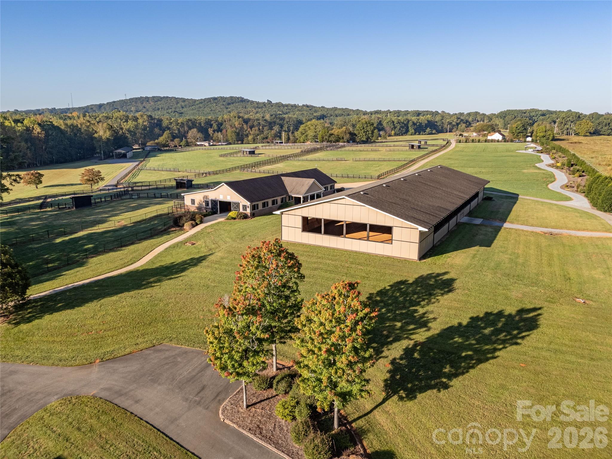 Arena on the right-Barn on the left - 520 Lewis Farm Road, Bessemer City