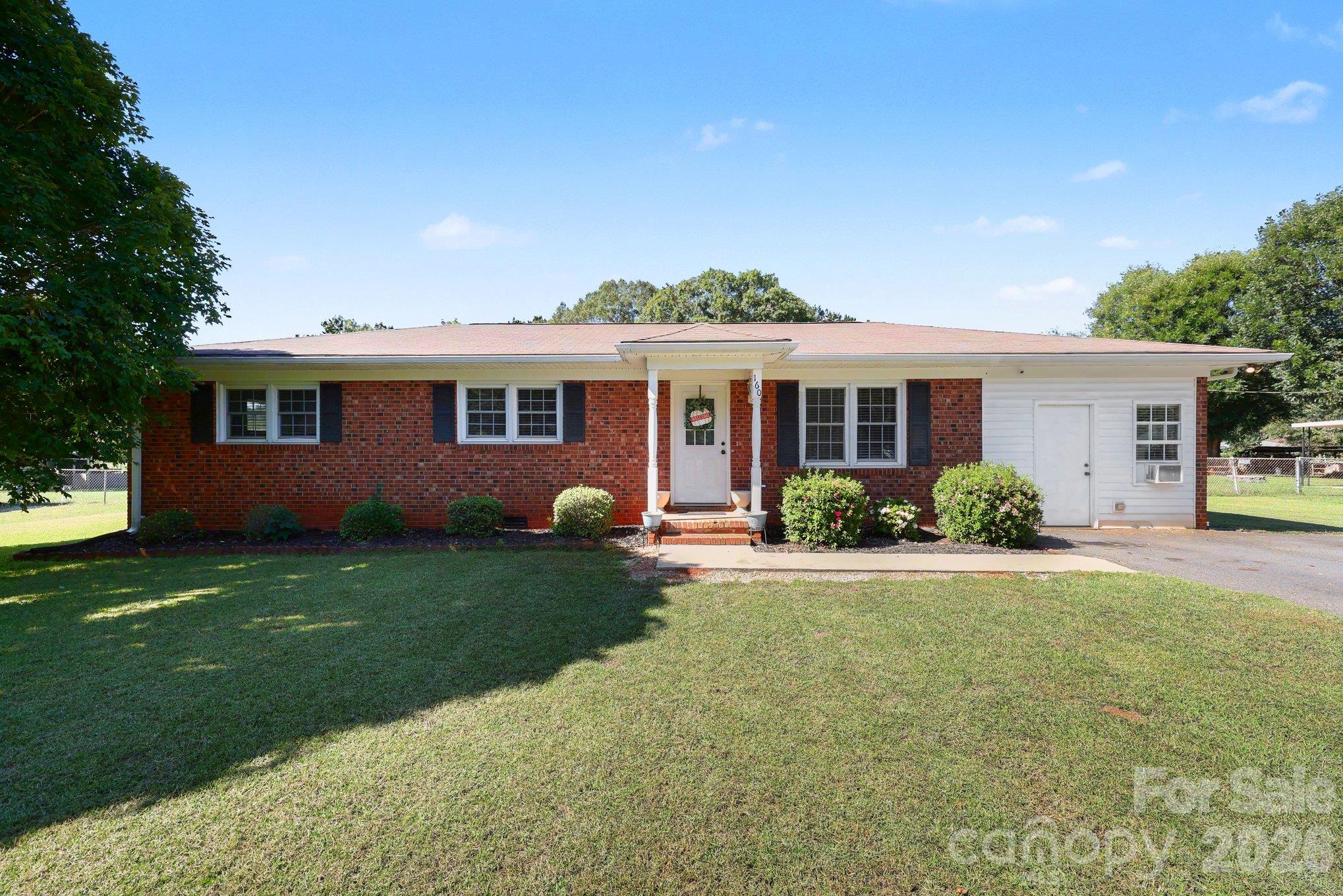 160 E Chamblee Drive