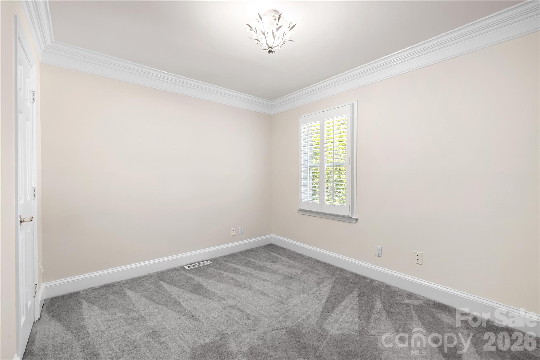 Townhouse at 322 W 10th Street, Charlotte, photo 14 of 21