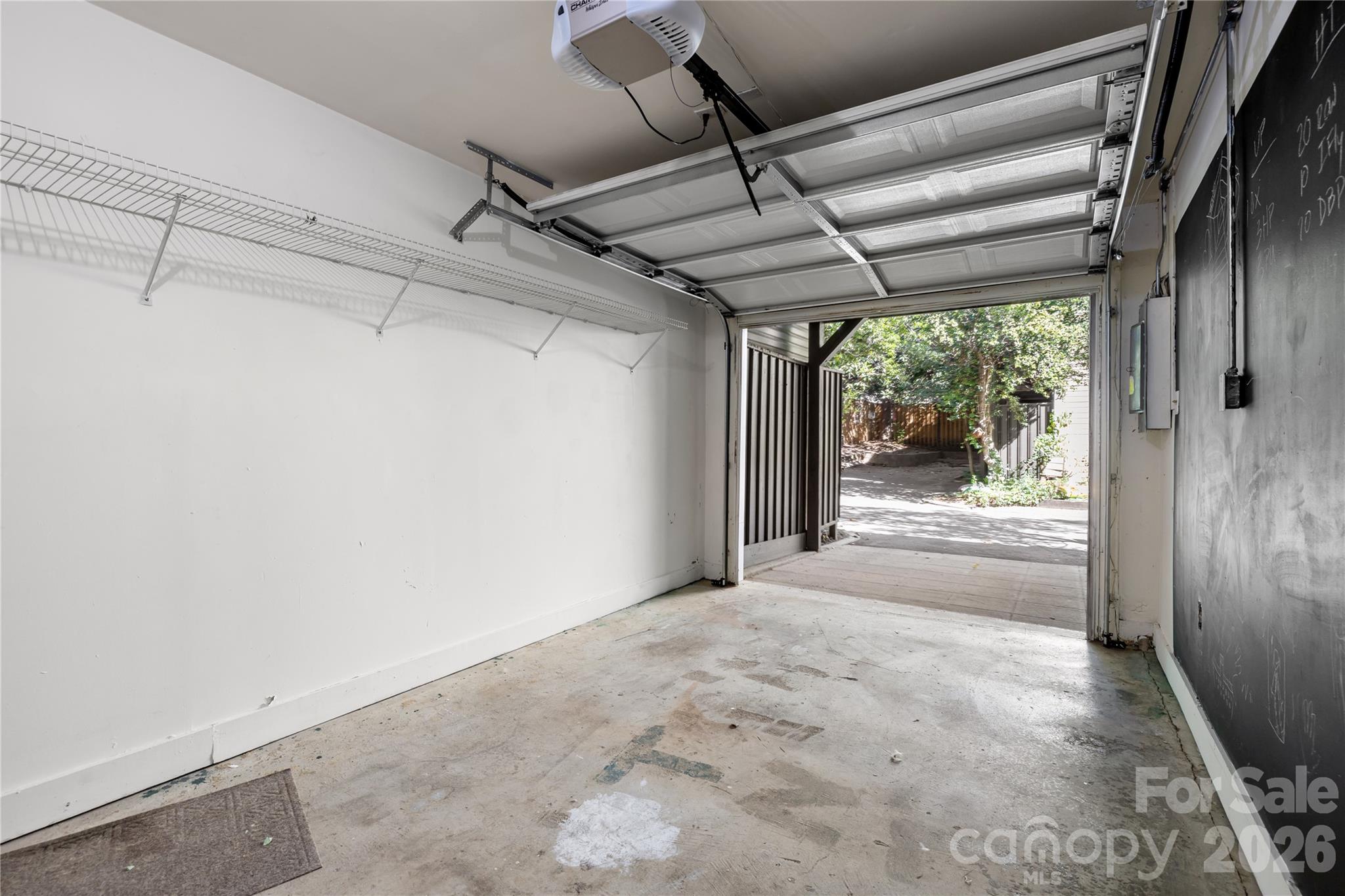 Townhouse at 322 W 10th Street, Charlotte, photo 18 of 21