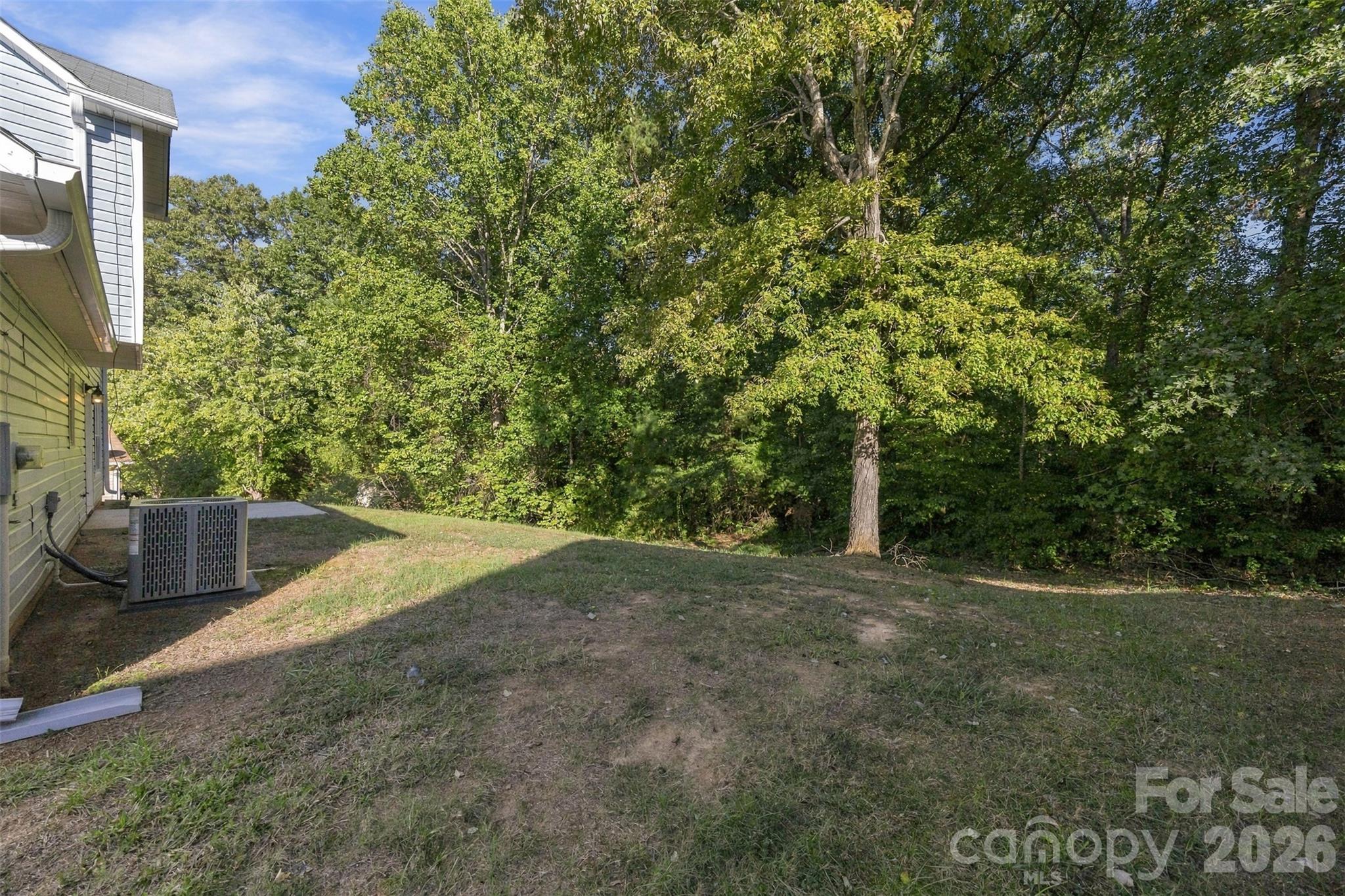 Single Family Residence at 2374 Eagle Glen Court, Gastonia, photo 31 of 42
