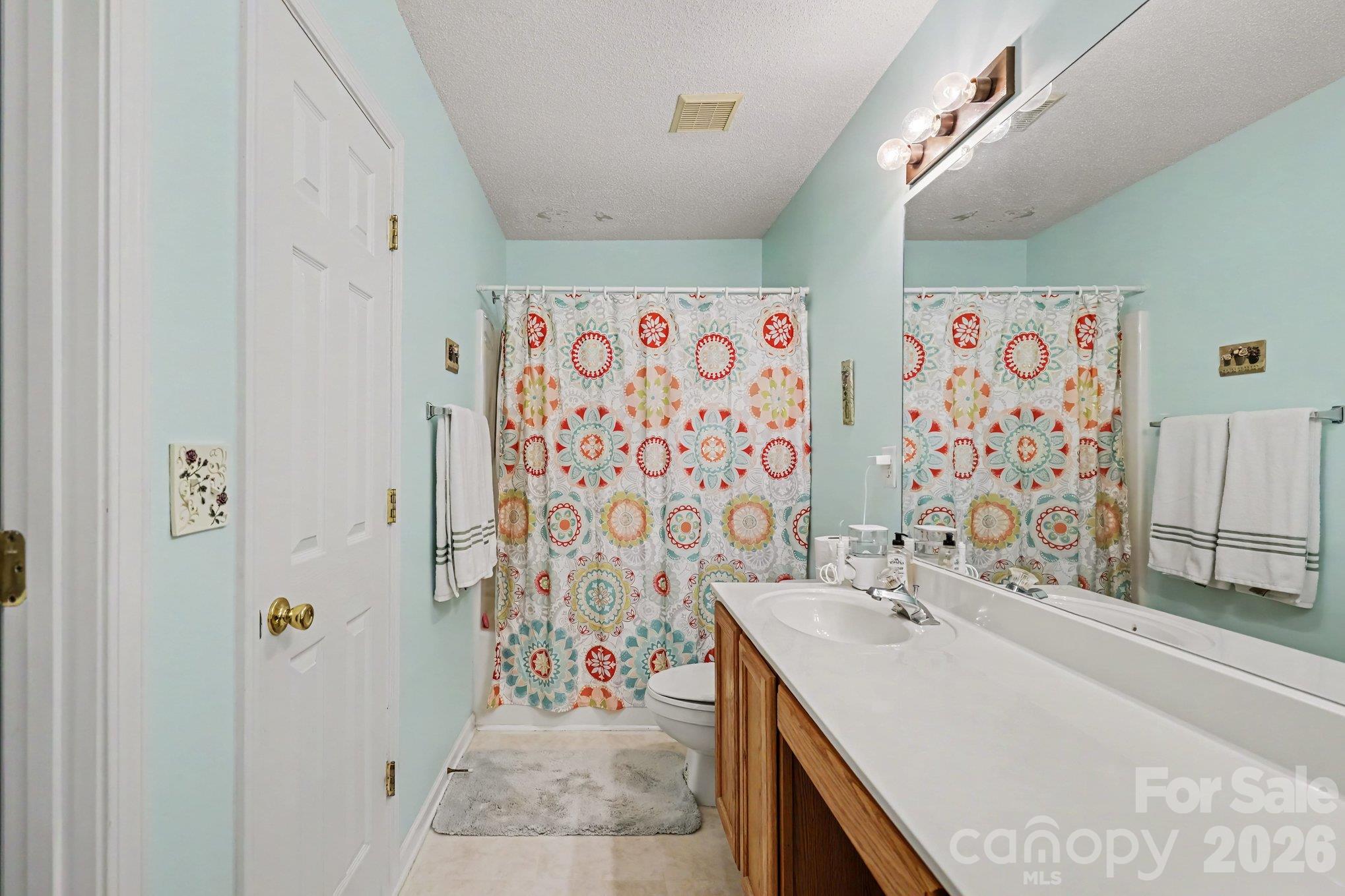 Townhouse at 12732 Hennigan Place Lane, Charlotte, photo 24 of 33