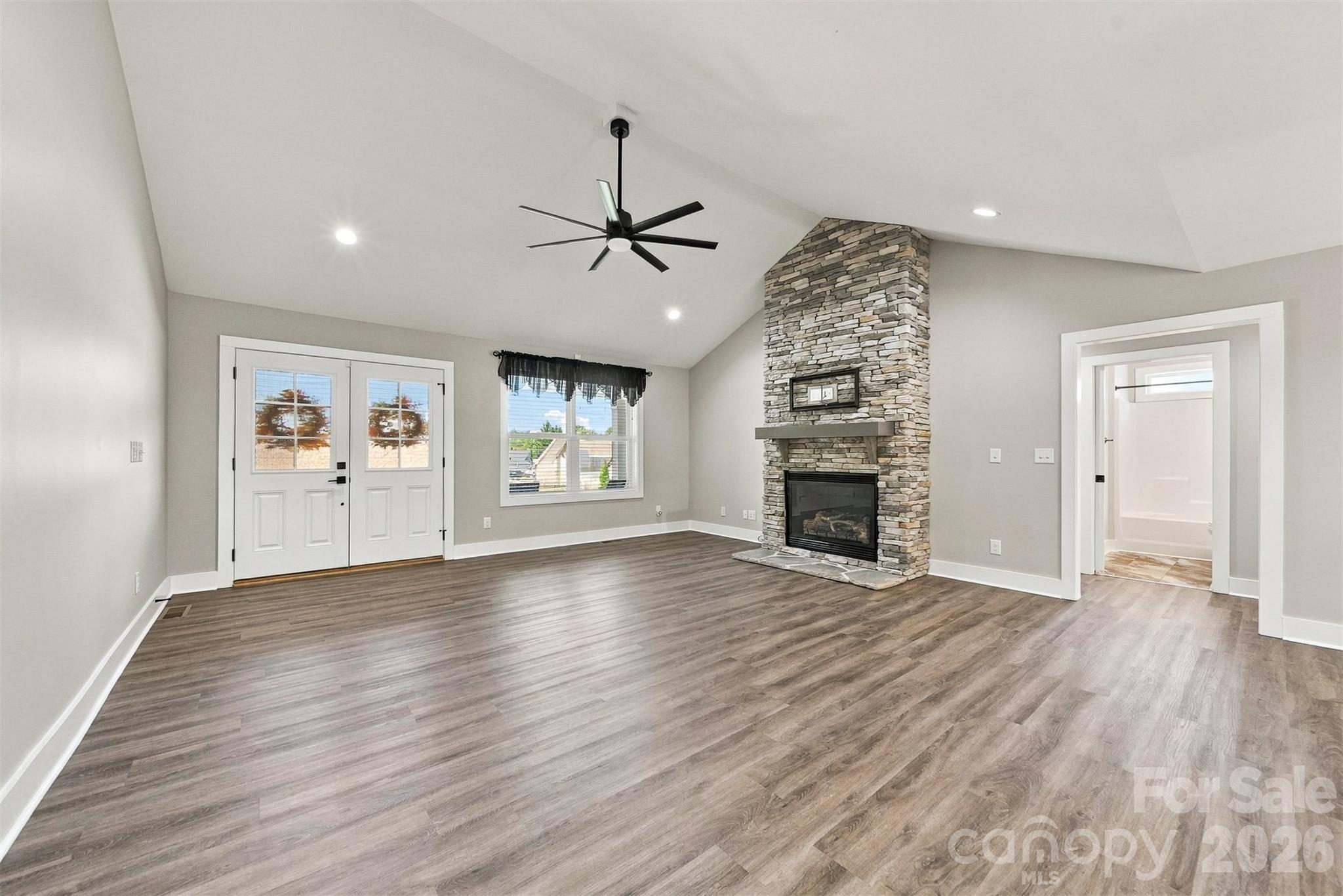 Single Family Residence at 41 Emerson Court, Taylorsville, photo 4 of 27